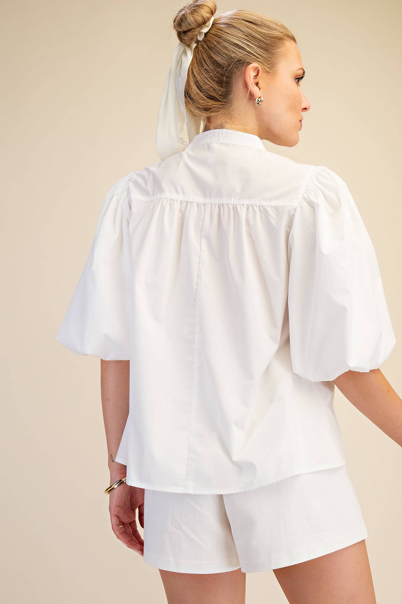 China Collar V-Neck Bubble Sleeve Poplin Top: Red / S