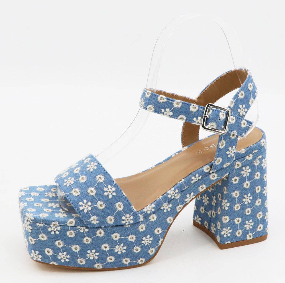 Bamboo Women Block Heel Platform Ankle Strap Sandals: NUDE SOFT PU / 12B-6(1)-6.5(1)-7(1)-7.5(1)-8(2)-8.5(2)-9(2)-10(2)