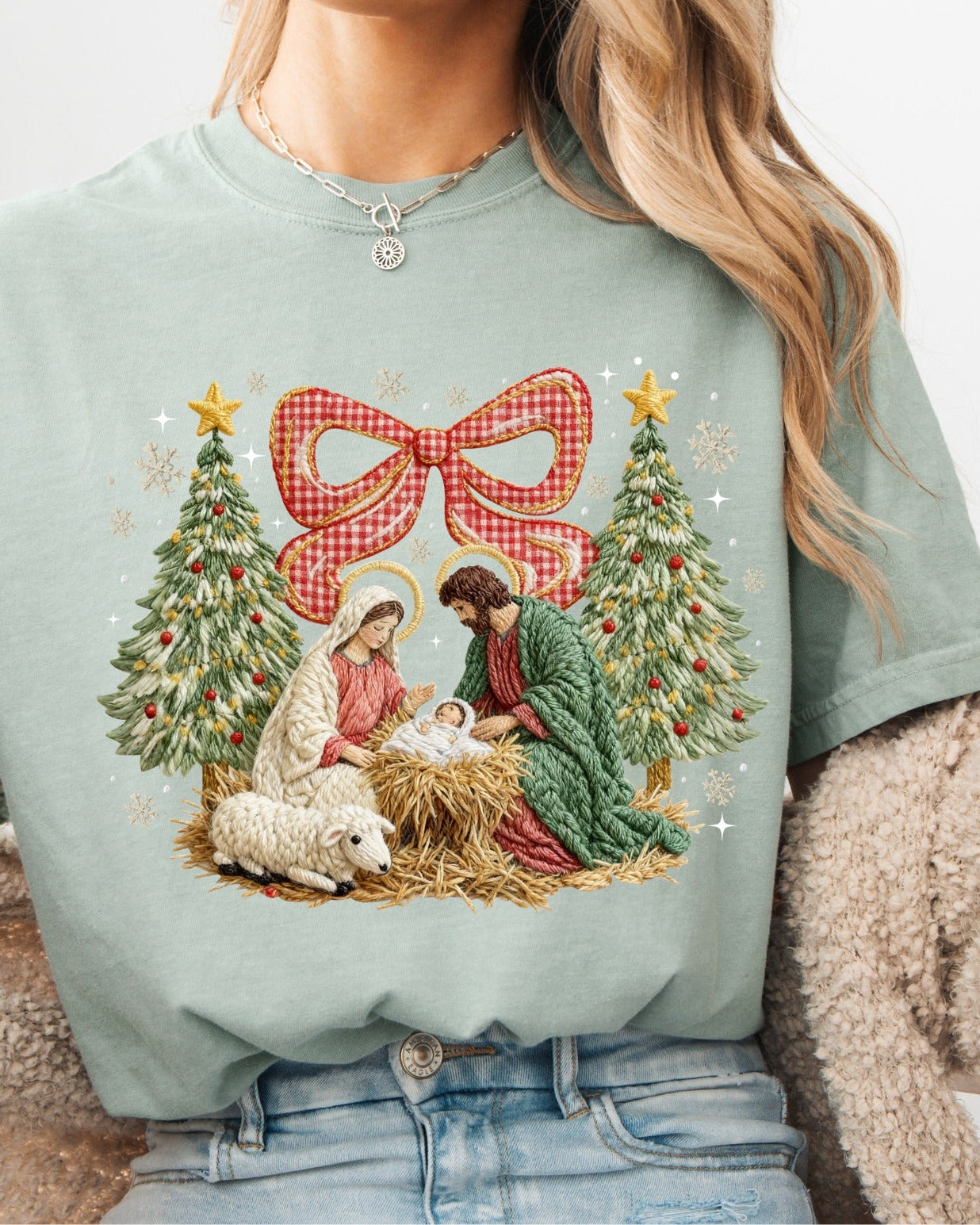Nativity Under the Bow Tee