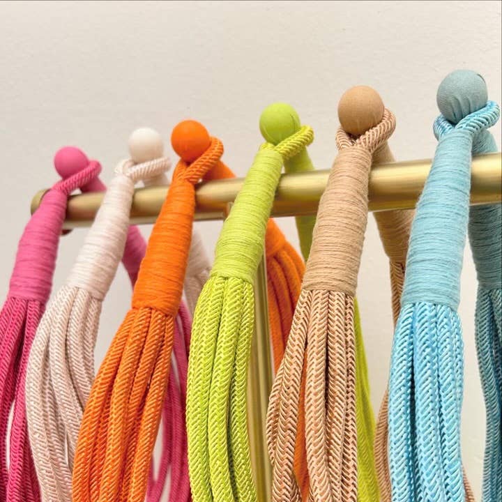 "Original" Slub 8-Strand Necklace (ecru)