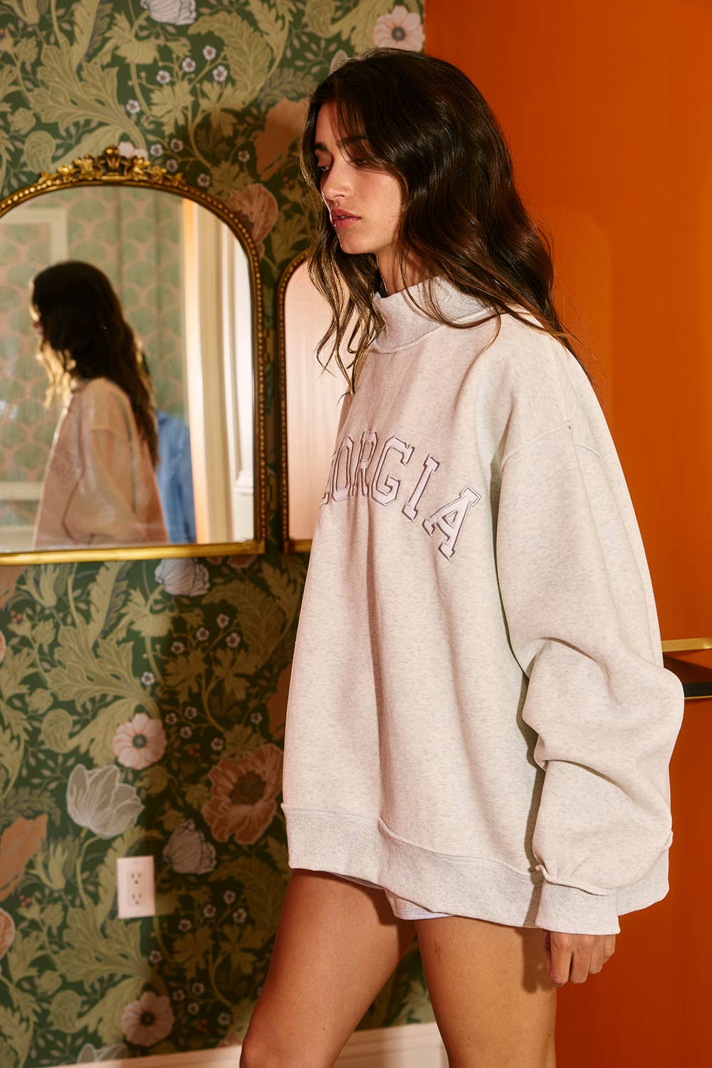 IT2594E-GEORGIA 'GEORGIA' Embroidered Mock Neck Sweatshirt: ASH GREY / S/M-L/XL (3-3)