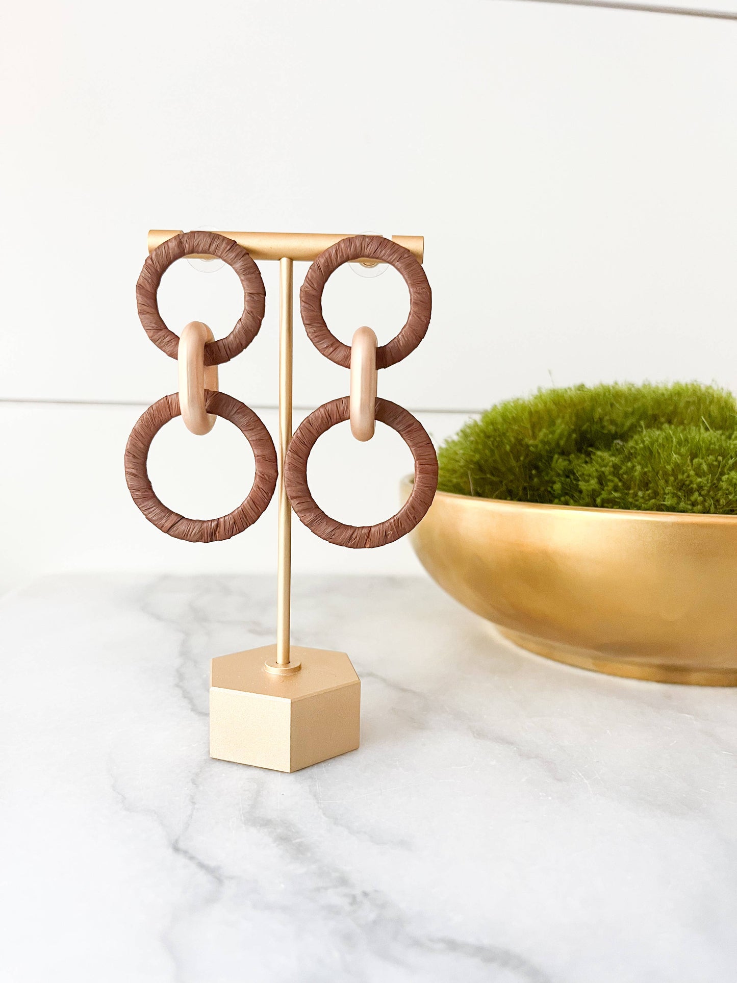Chocolate Brown & Matte Gold Raffia circle Link Earrings