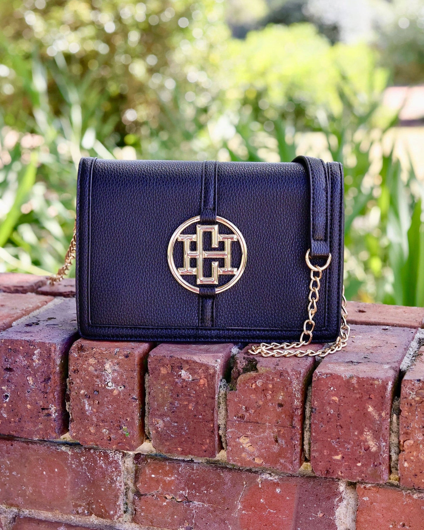 Cecilia Circle Logo Handbag Black: Default