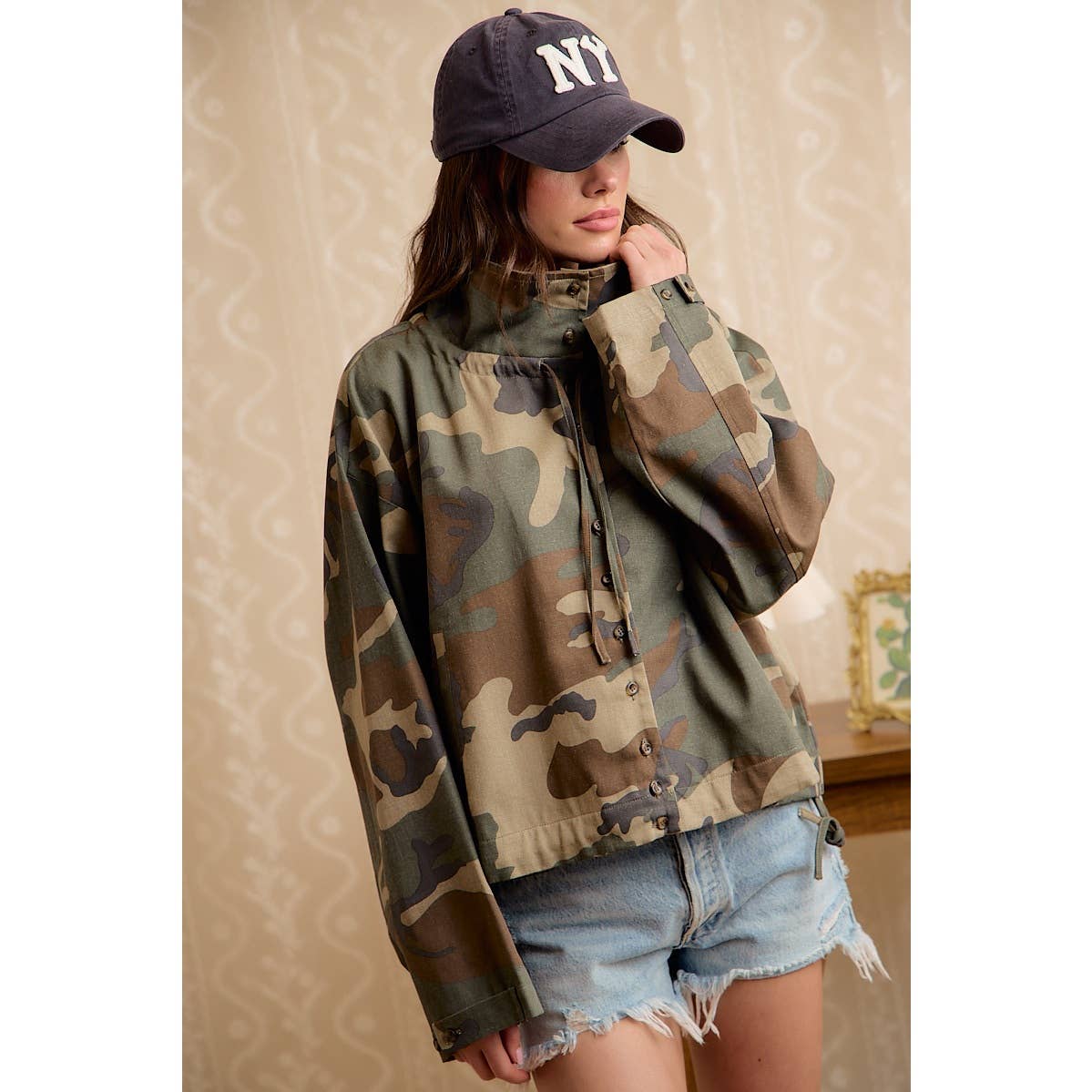 PRINTED HOODED WINDBREAKER JACKET TOP: MOCHA GINGHAM / L