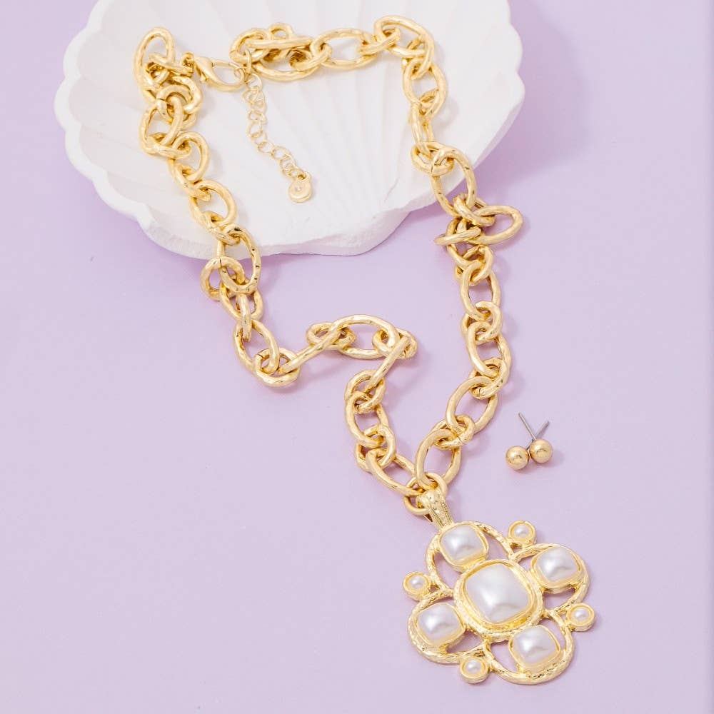 Chain Link Clover Stone Statement Necklace: PL
