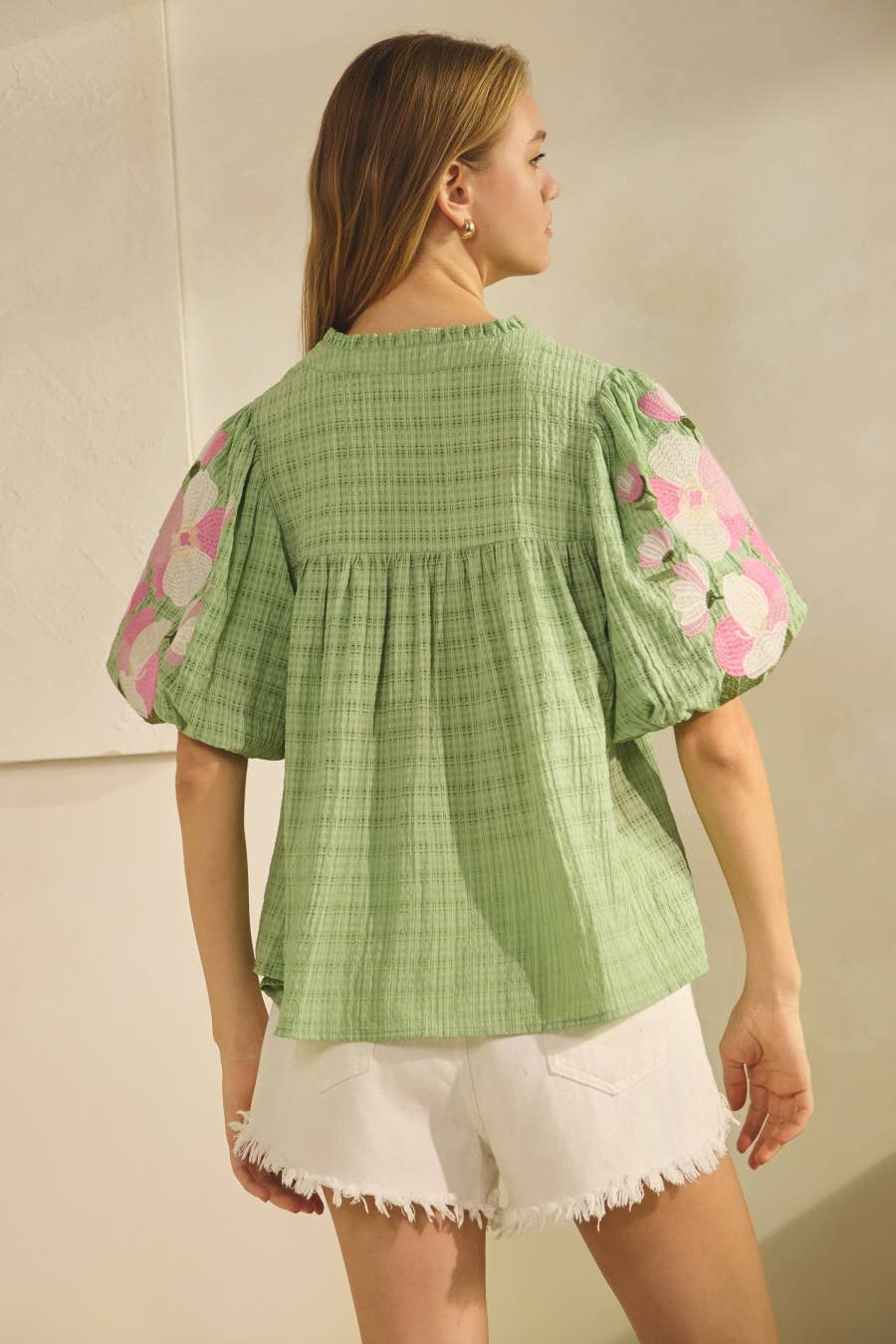 Plus Textured Top: Off-White / Plus Size / 2XL