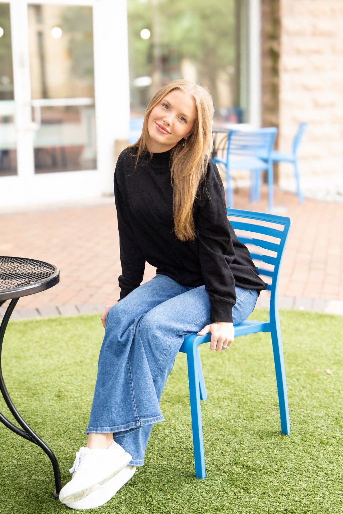 Mock Neck Sweatshirt, Black: Black / M