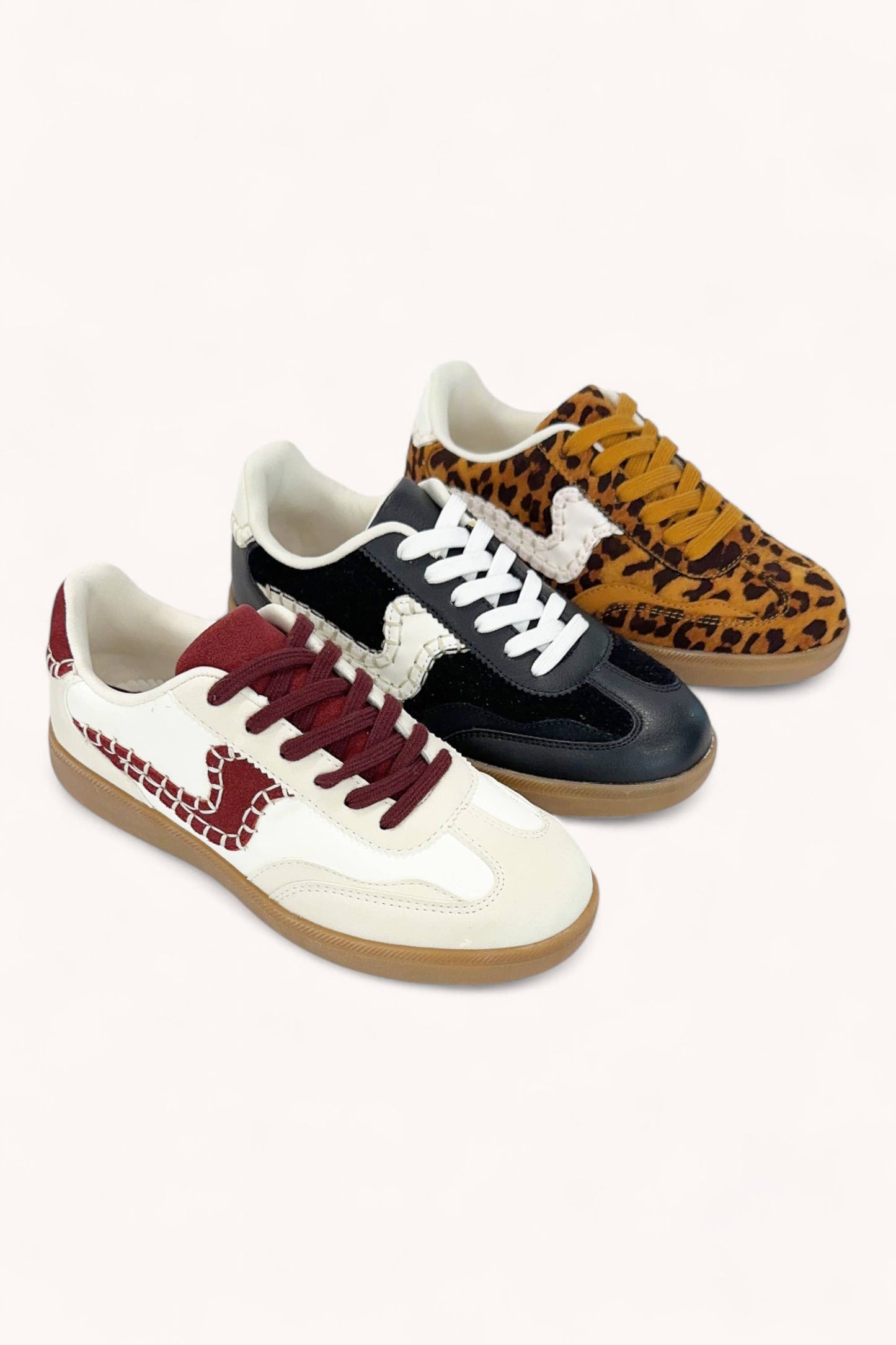 MODERN-13 STITCH DETAIL SWOOSH LACE-UP COURT SNEAKERS: LEOPARD / B18