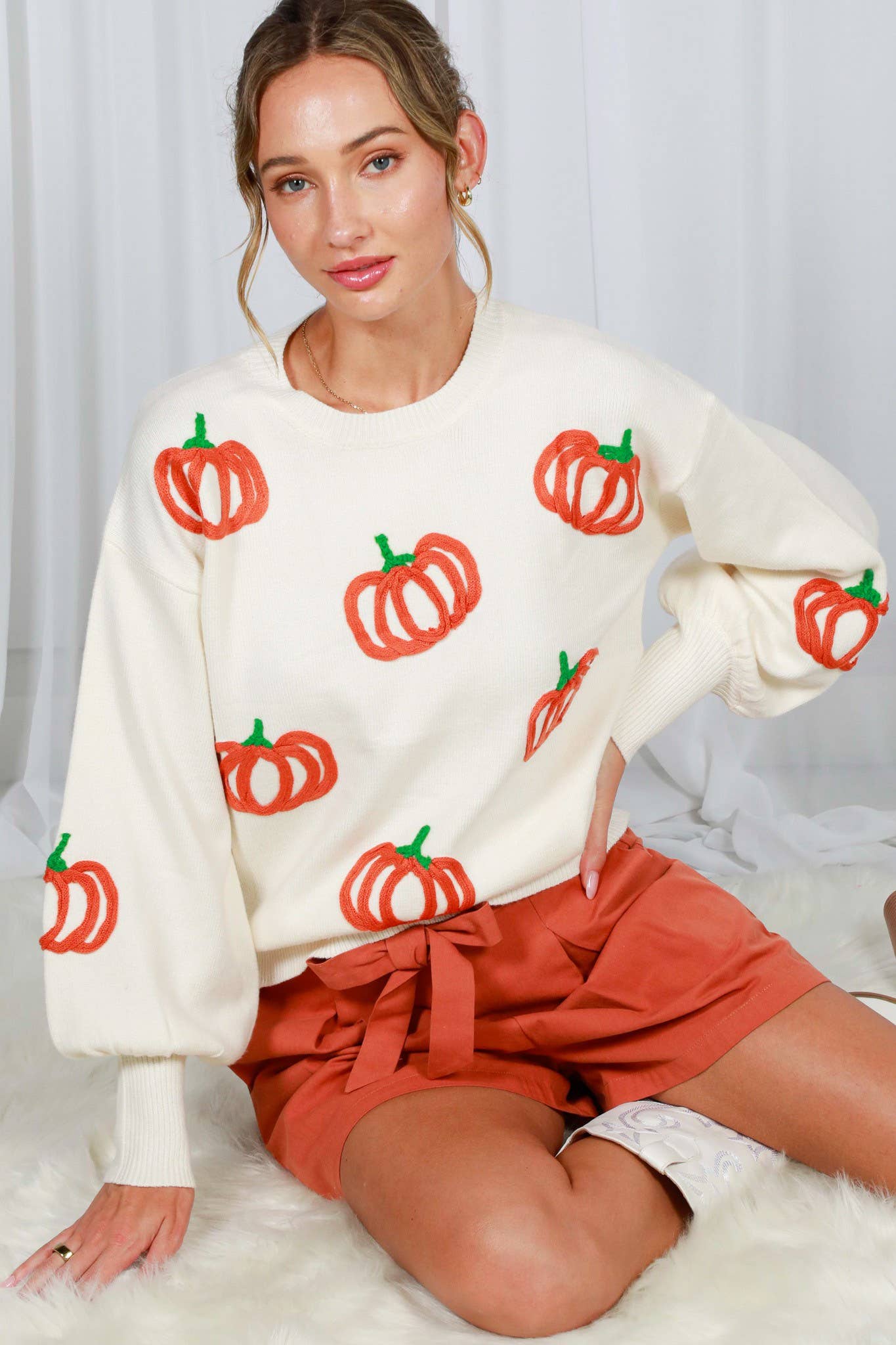 Pumpkin Embroidered Crew Neck Knitted Sweater Top VT82559: Cream / L