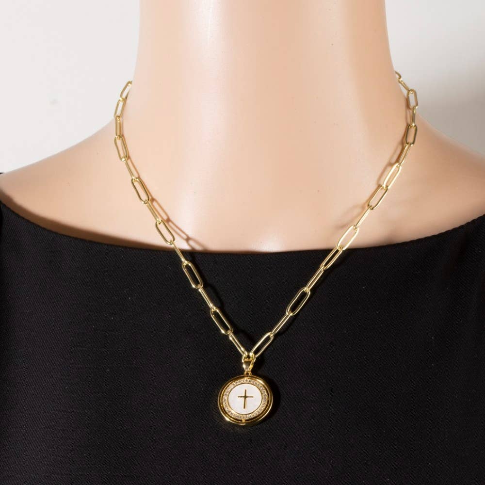 Stainless Steel Cross Disc Pendant Necklace: GMOP