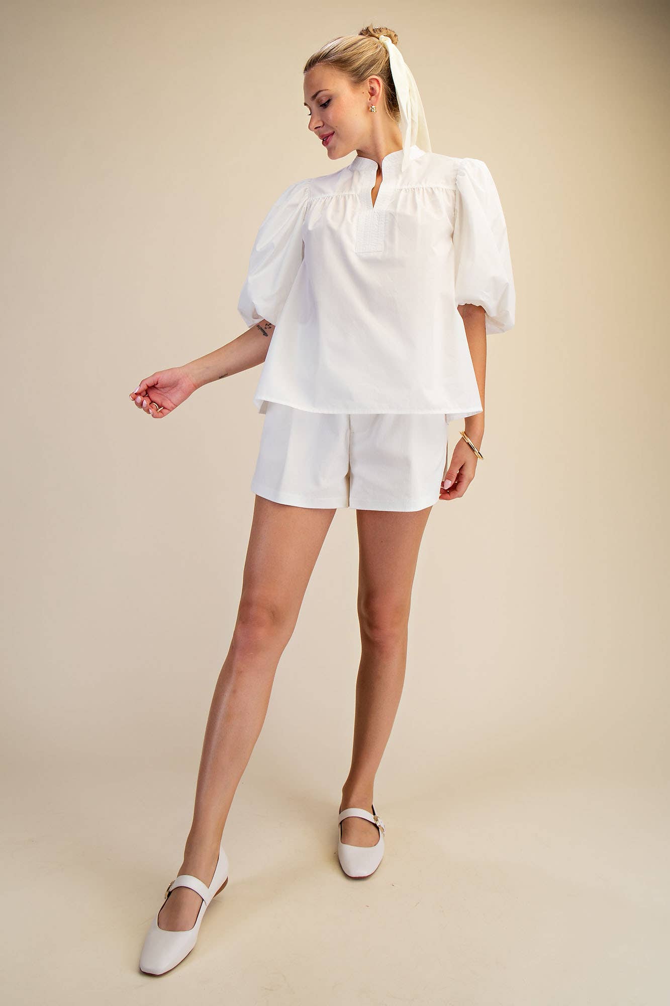 China Collar V-Neck Bubble Sleeve Poplin Top: Red / L