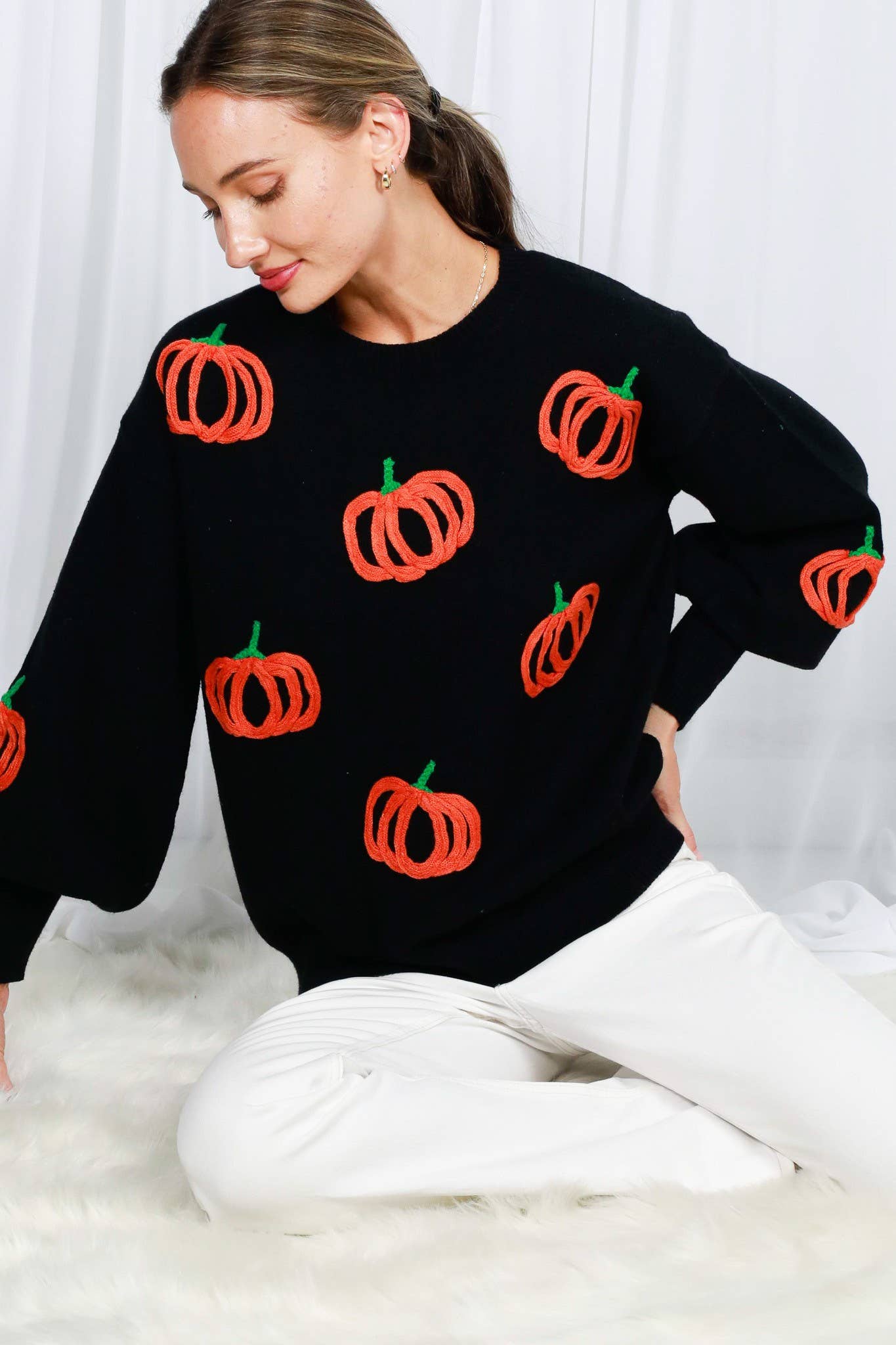 Pumpkin Embroidered Crew Neck Knitted Sweater Top VT82559: Cream / M