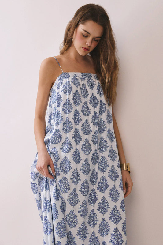 CD06741-Printed Flowy Silhouette Side Pockets Maxi Dress: Blue / M