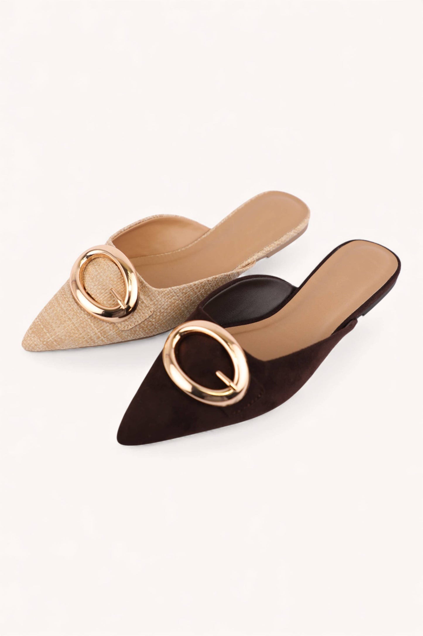JAMIE-C MODERN WARDROBE GOLD BUCKLE POINTED TOE MULES: NATURAL RAFFIA / B18