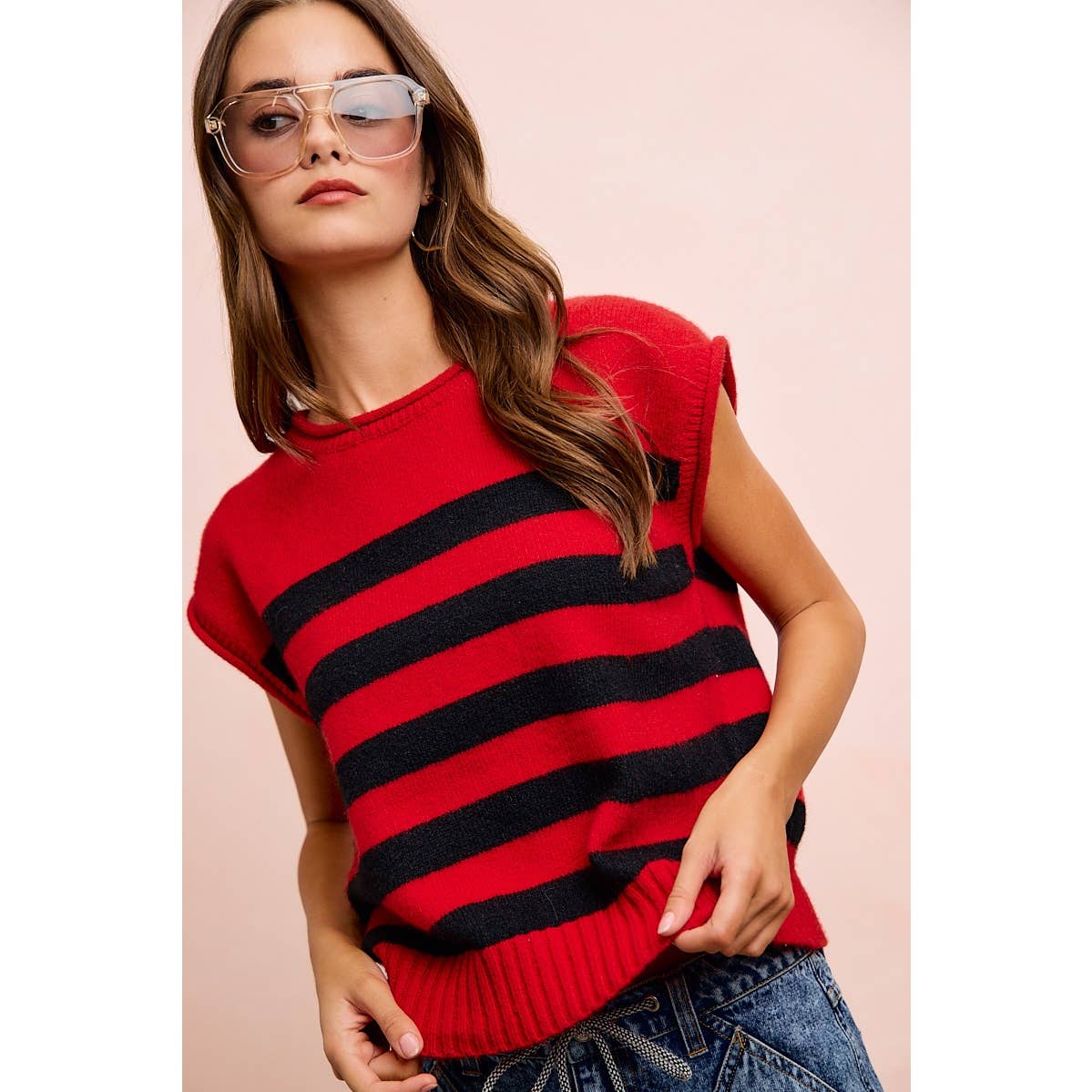 GAMEDAY THEME STRIPED SLEEVELESS KNIT TOP: RED/BLACK / S