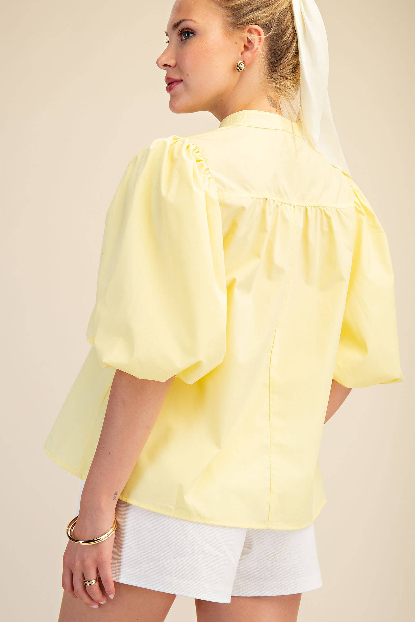 China Collar V-Neck Bubble Sleeve Poplin Top: Red / L