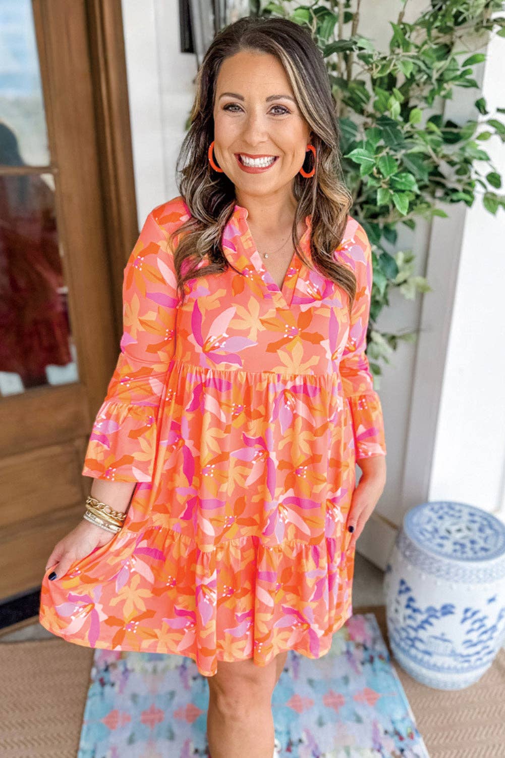 Green Abstract Print Ruffled Sleeve V Neck Dress: Green / 100%Polyester / M