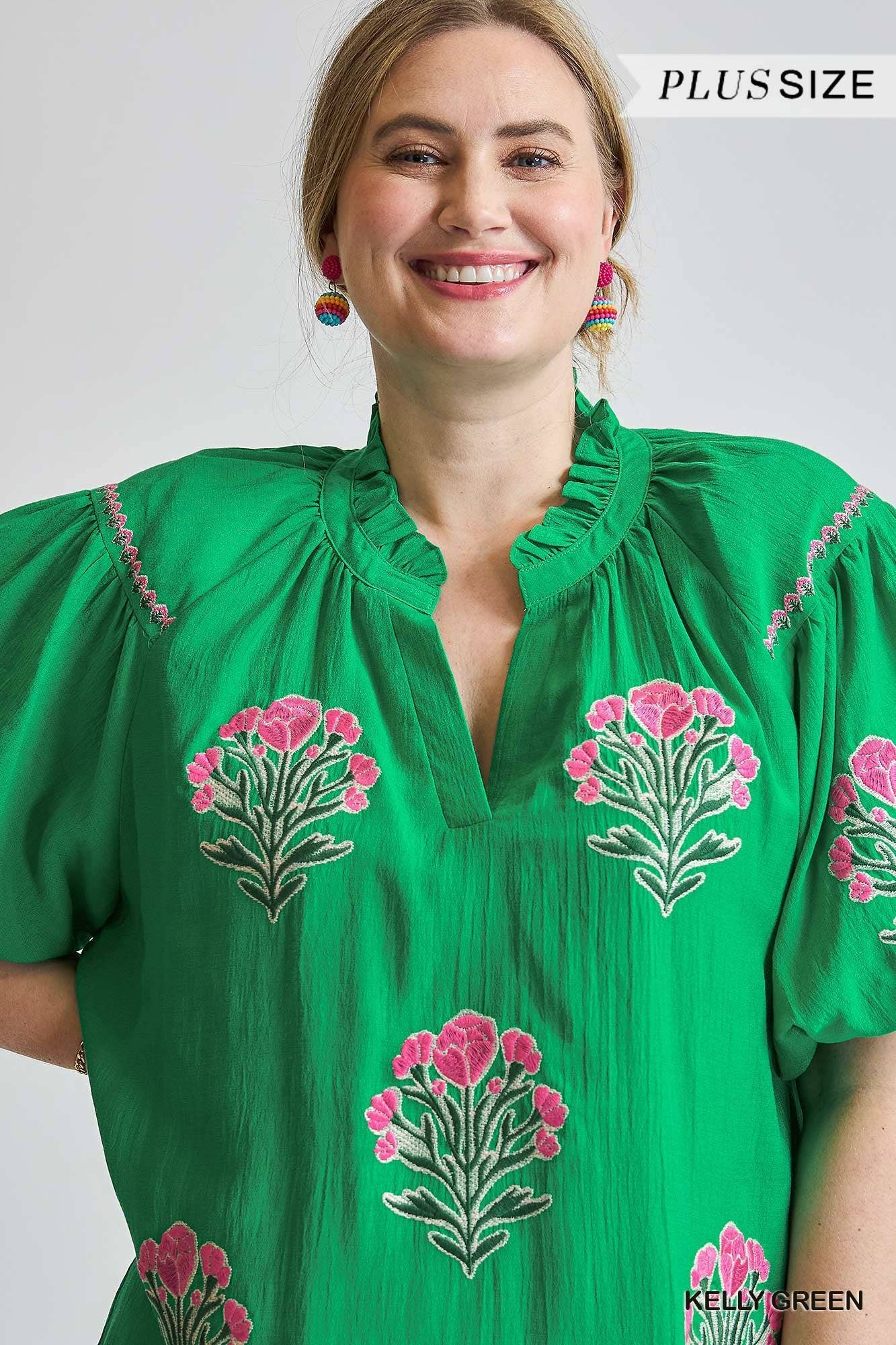Plus Boho Floral Embroidered Mini Dress: KELLY GREEN / 1-1-1(XL-1XL-2XL)