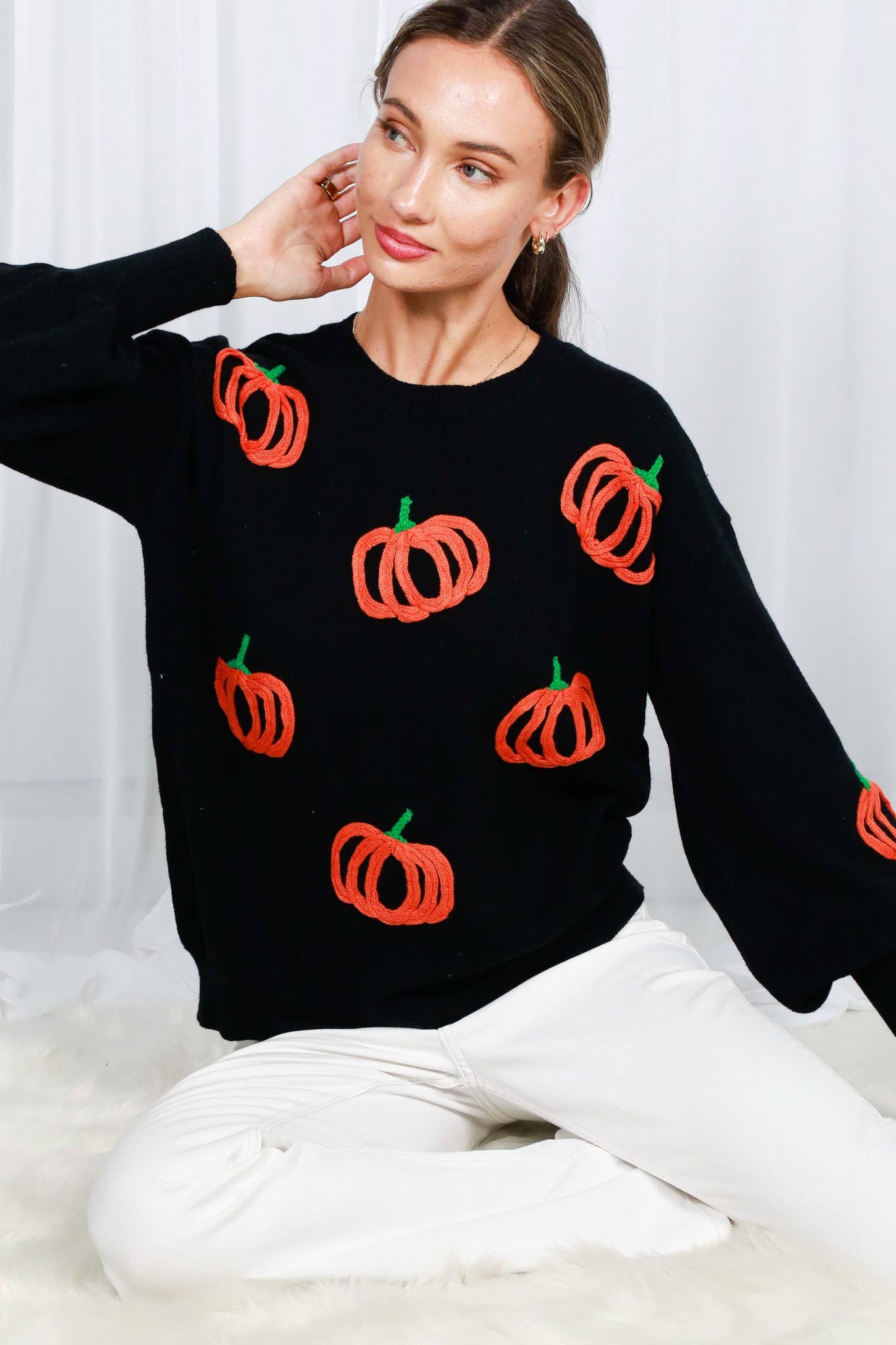 Pumpkin Embroidered Crew Neck Knitted Sweater Top VT82559: Cream / M