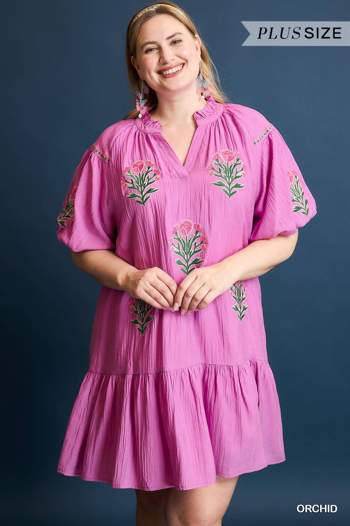 Plus Boho Floral Embroidered Mini Dress: KELLY GREEN / 1-1-1(XL-1XL-2XL)