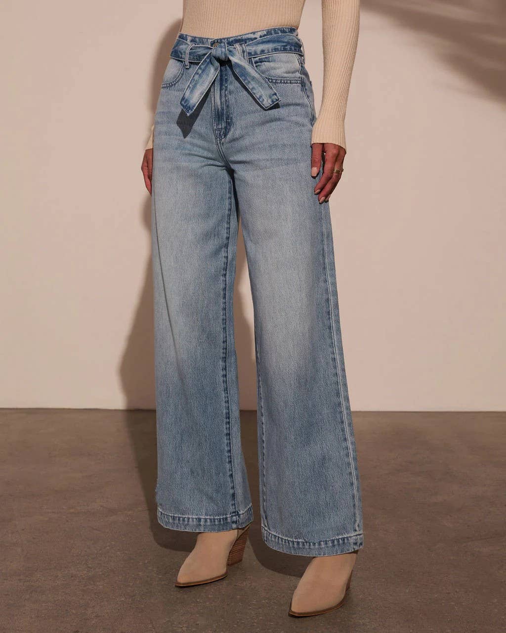 High Waist Tie-Waist Jeans: Denim Blue / M