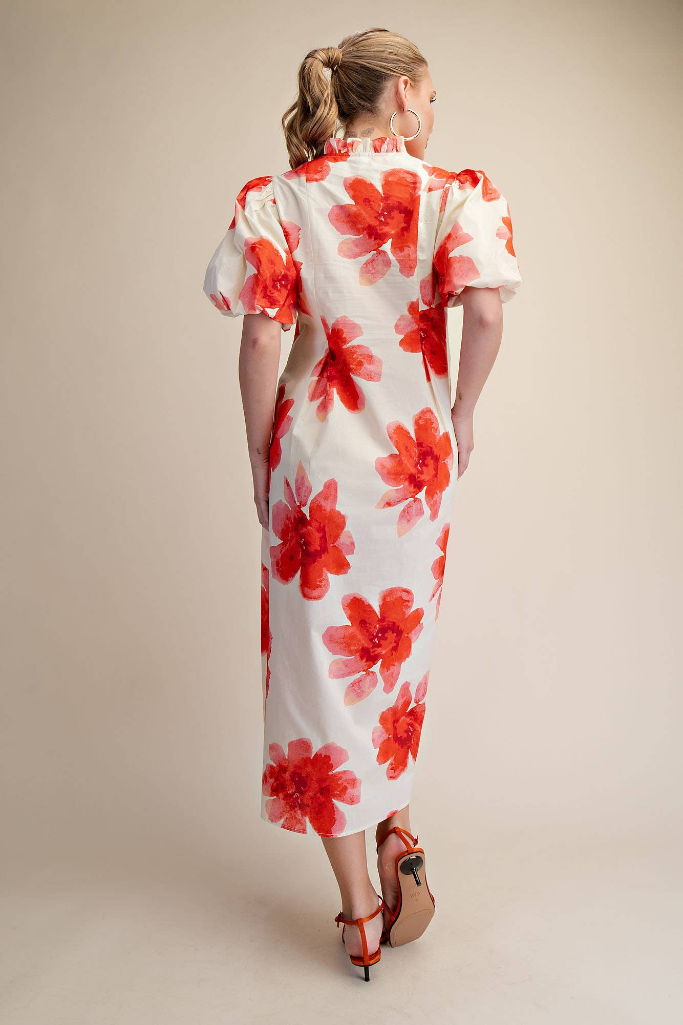 Ruffle V-Neck Puff Sleeve Waist Pleated Midi Dress: Sky / S