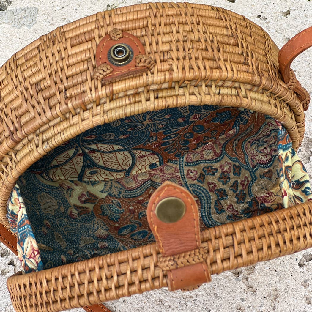 Ata Vine Round Crossbody Bag - Medium