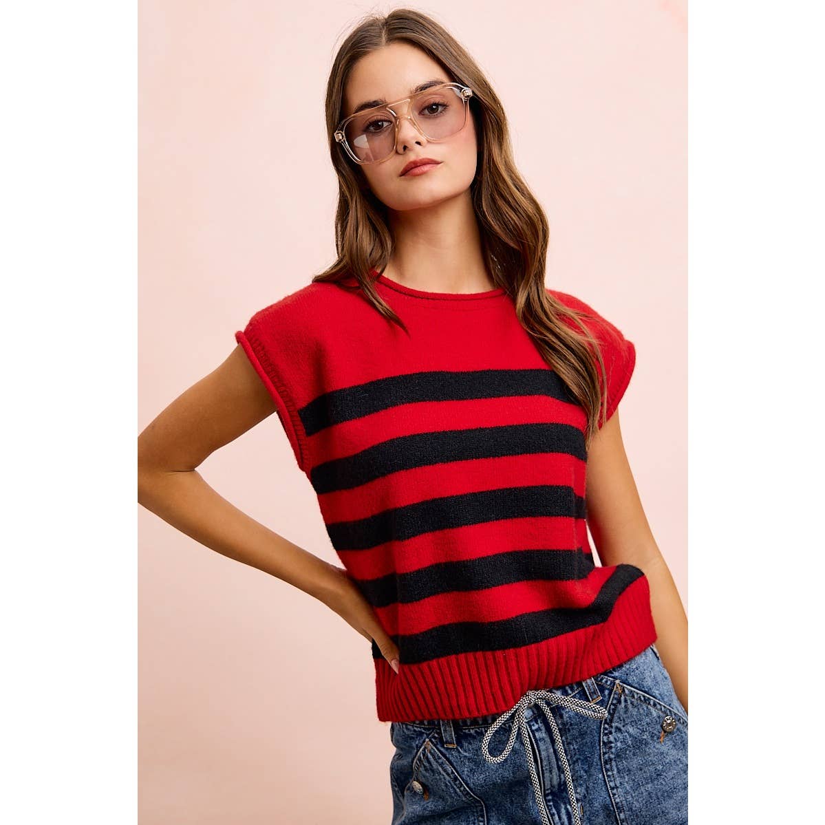 GAMEDAY THEME STRIPED SLEEVELESS KNIT TOP: RED/BLACK / S