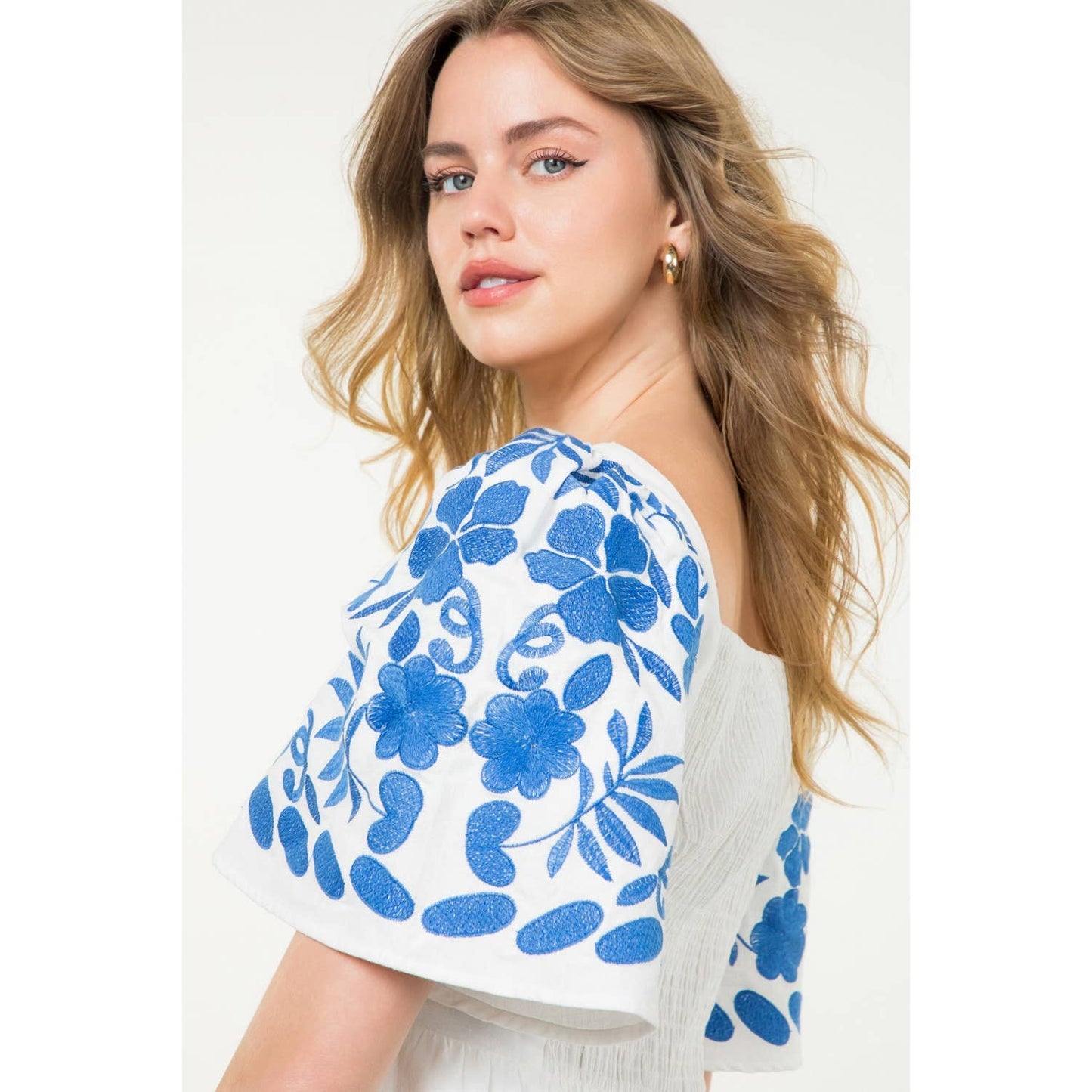 Embroidered Detail Midi Dress: WHITE / XS-S-M-L(1-2-2-1)