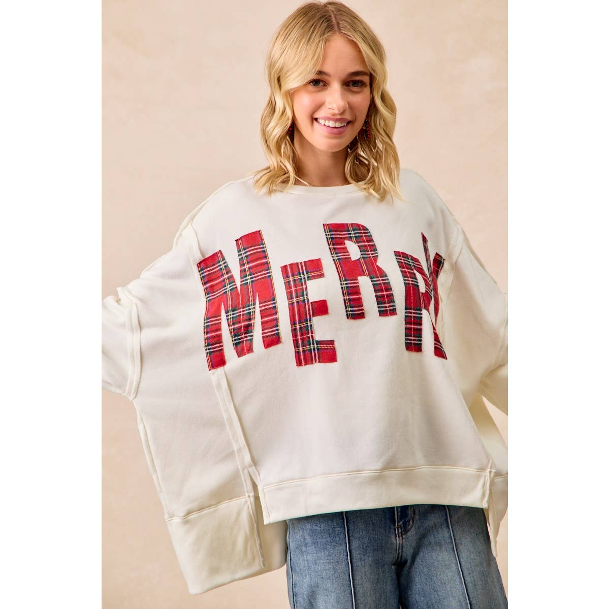 CHRISTMAS PLAID MERRY LETTERING FLEECE SWEATSHIRT: WHITE/RED PLAID / XL