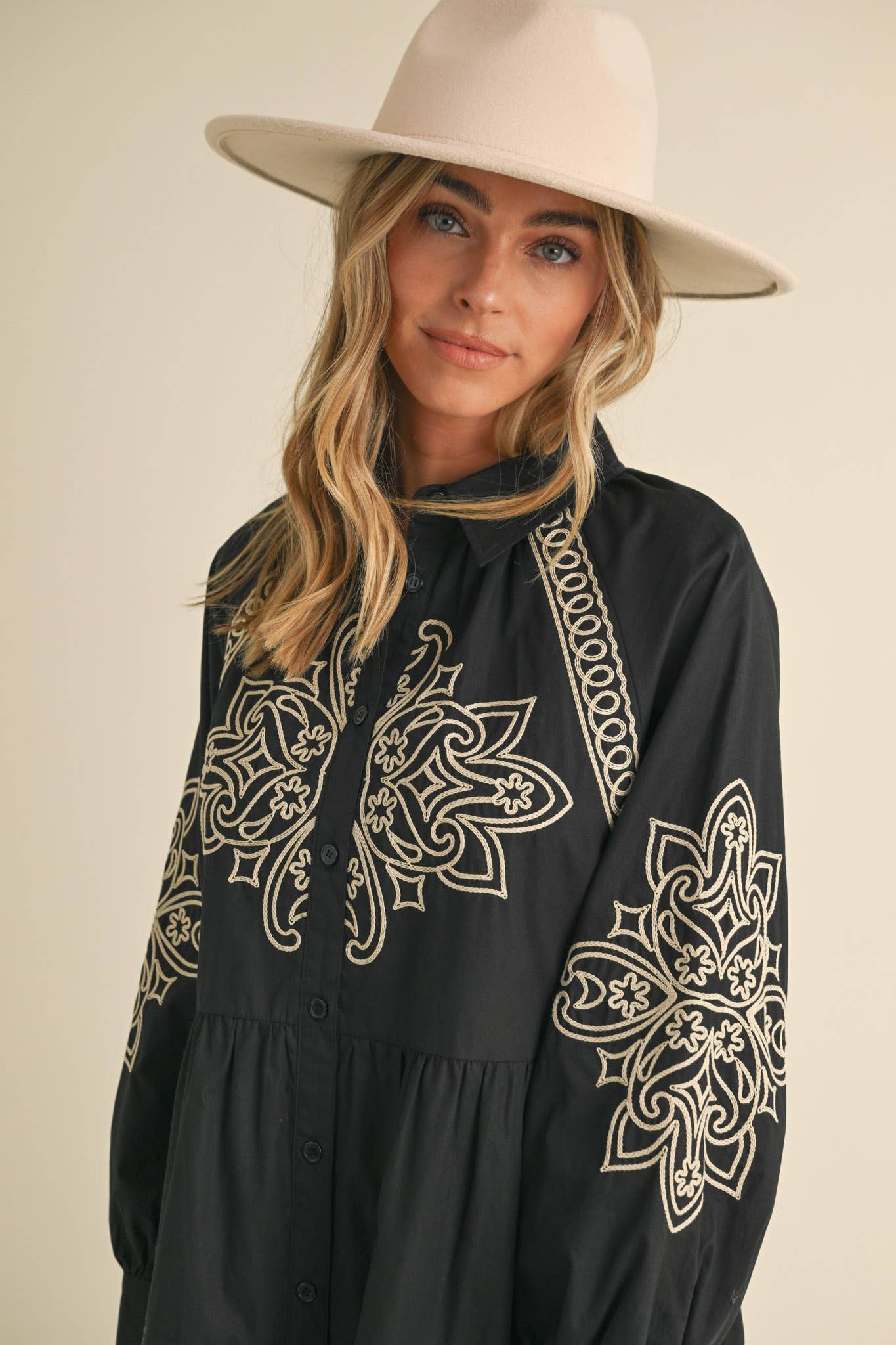 EMBROIDERED BUTTON DOWN MINI DRESS MDR3513: Hunter Green / M