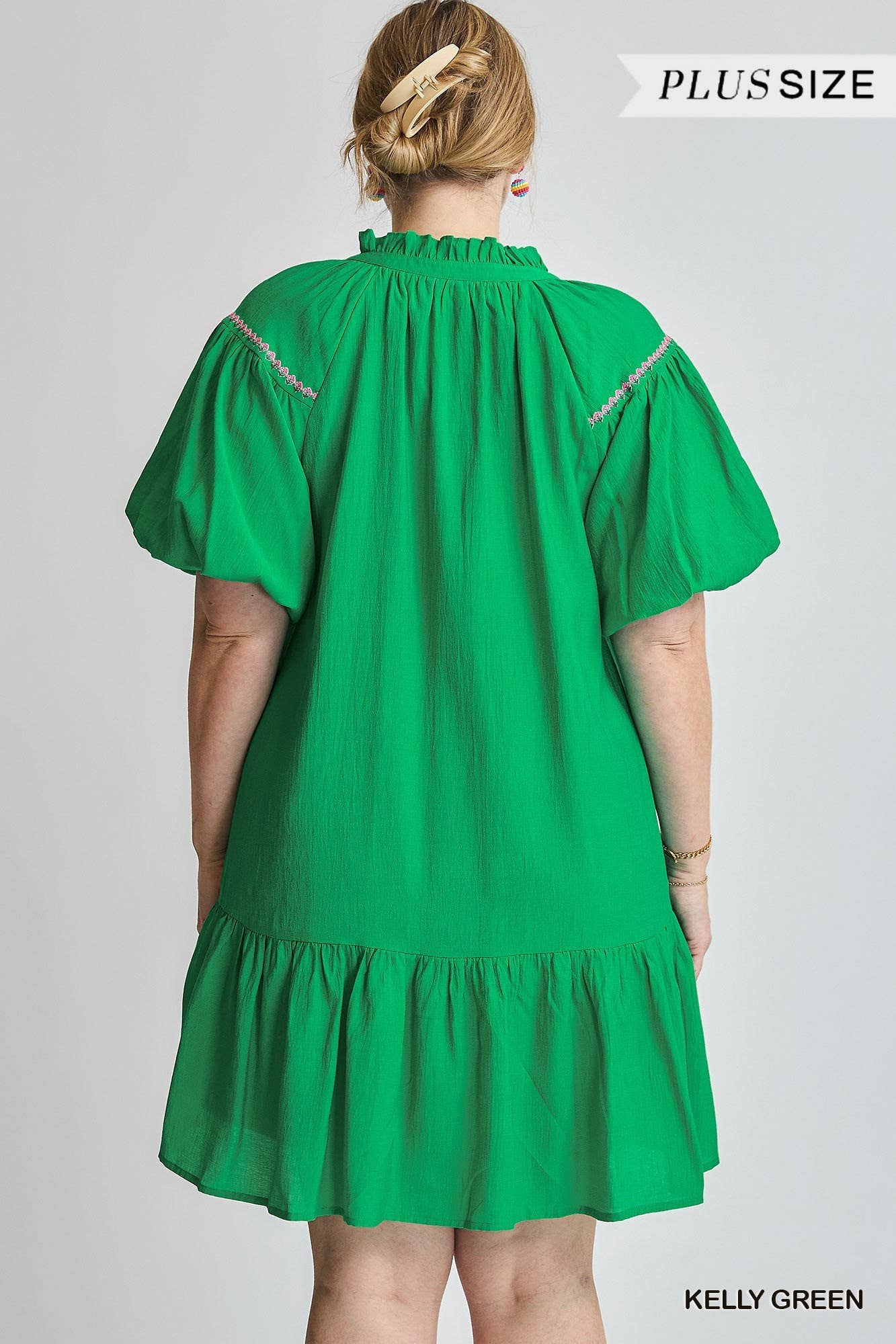 Plus Boho Floral Embroidered Mini Dress: KELLY GREEN / 1-1-1(XL-1XL-2XL)