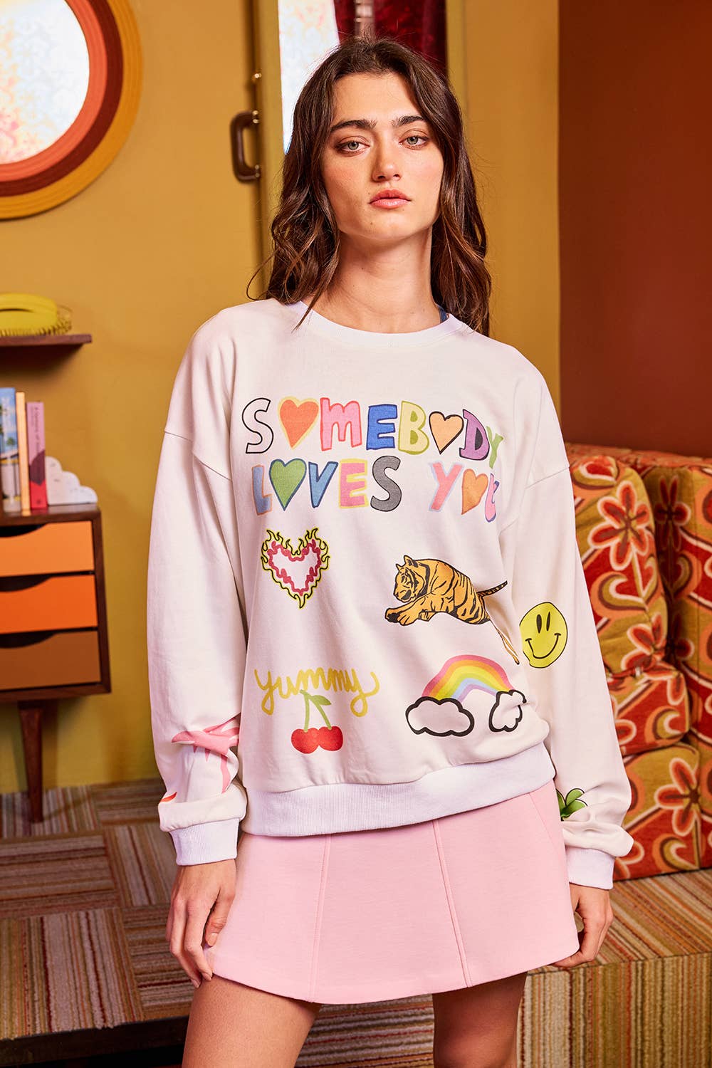 IT2537 'Somebody Loves You' Graphic Sweatshirts: NAVY / S-M-L (2-2-2)