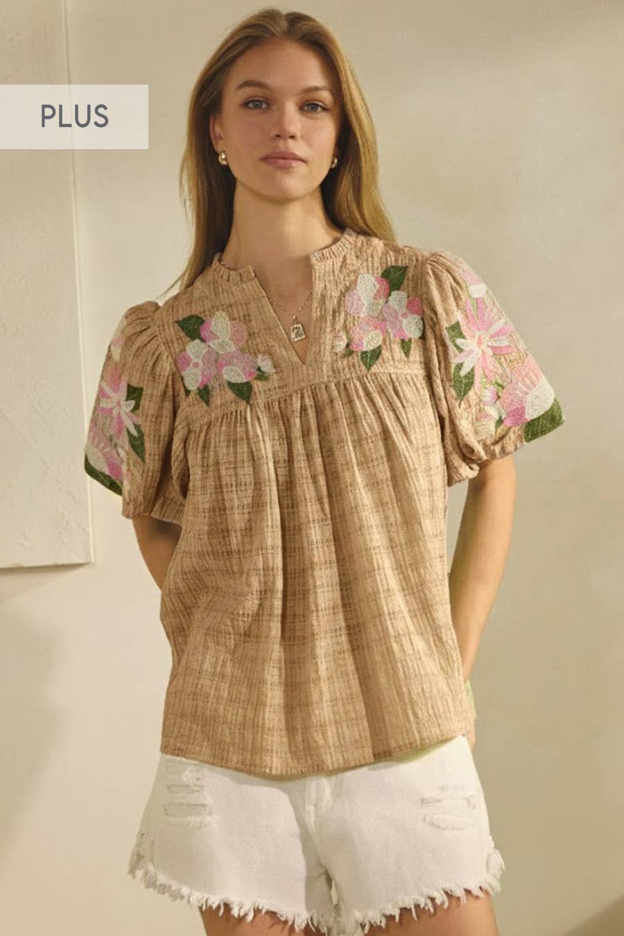 Plus Textured Top: Off-White / Plus Size / 3XL