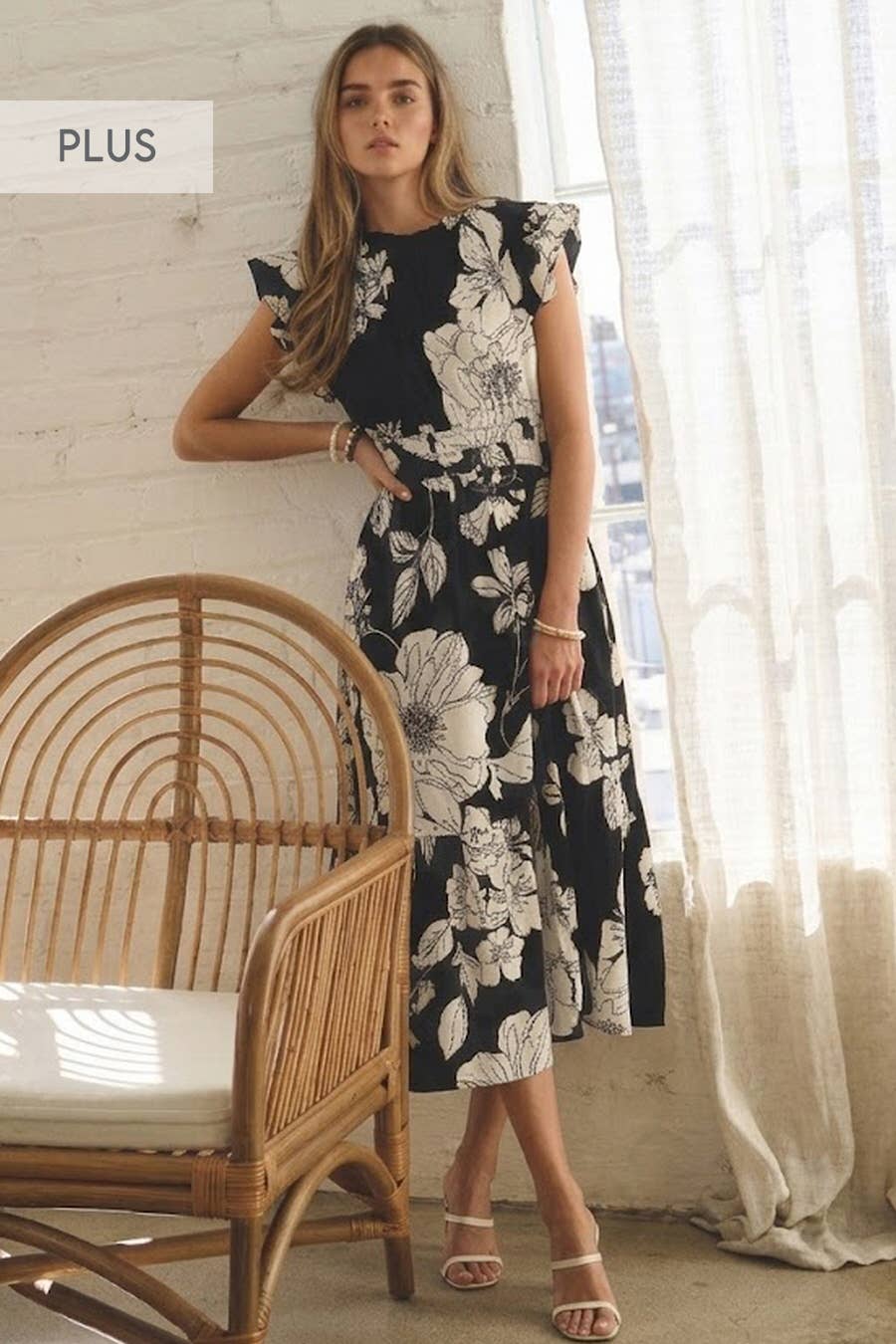 Plus Flutter Sleeve Dress: Imperial Blue / Plus Size / 1XL