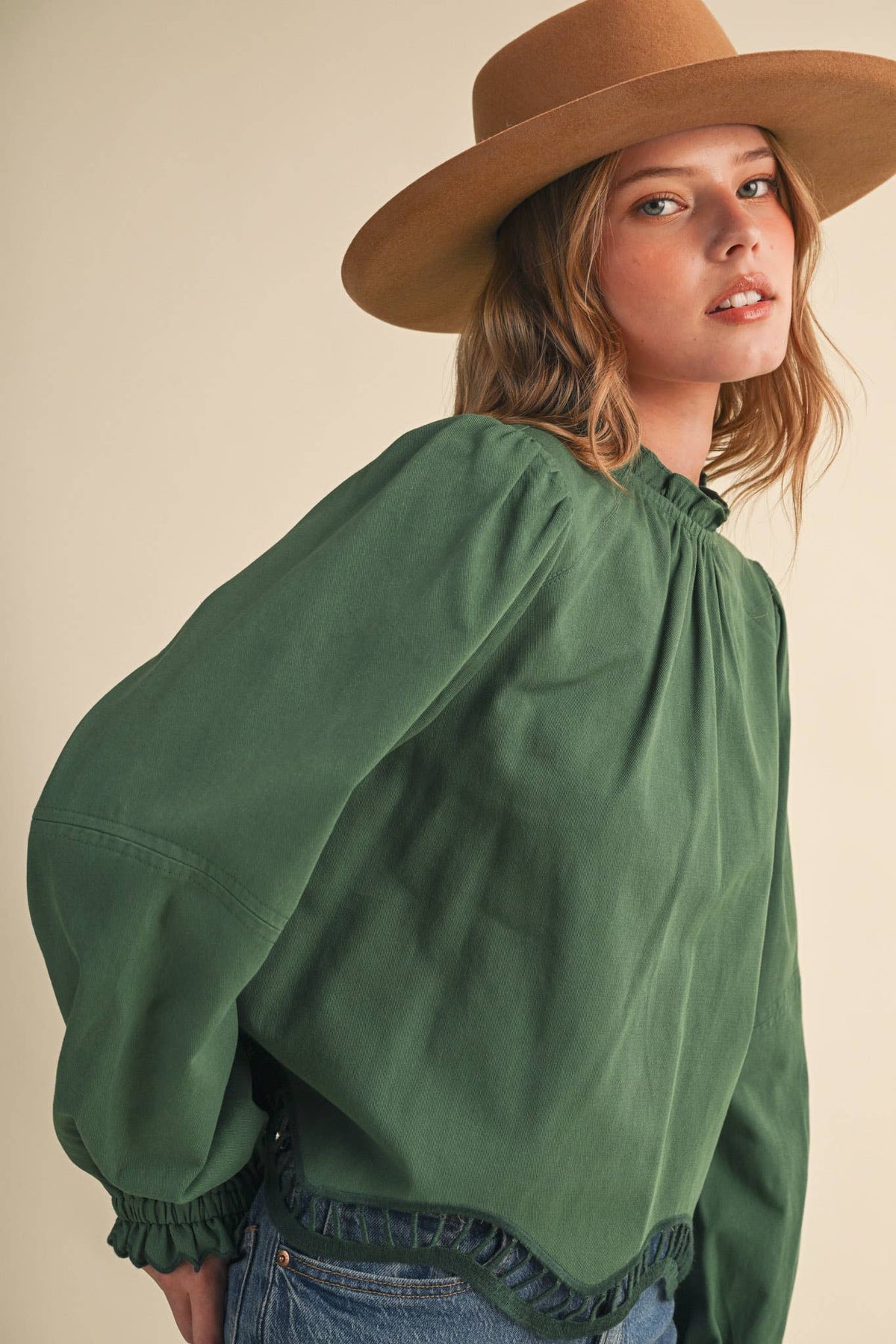 EMBROIDERED CUT-OUT HEM LONG SLEEVE TOP MTP5195: SAGE GARDEN / S