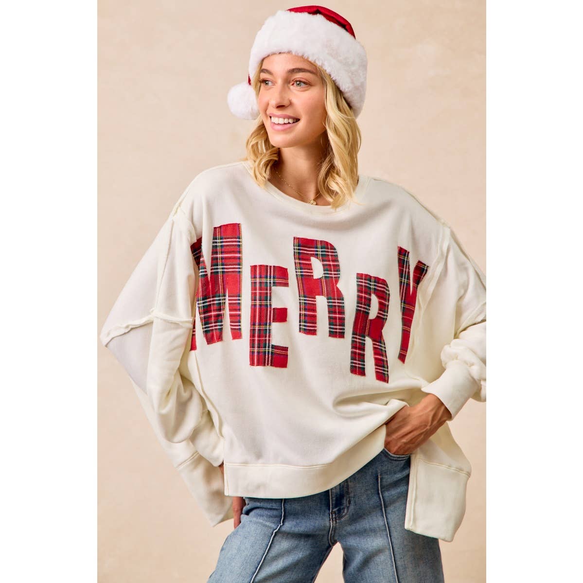 CHRISTMAS PLAID MERRY LETTERING FLEECE SWEATSHIRT: WHITE/RED PLAID / S