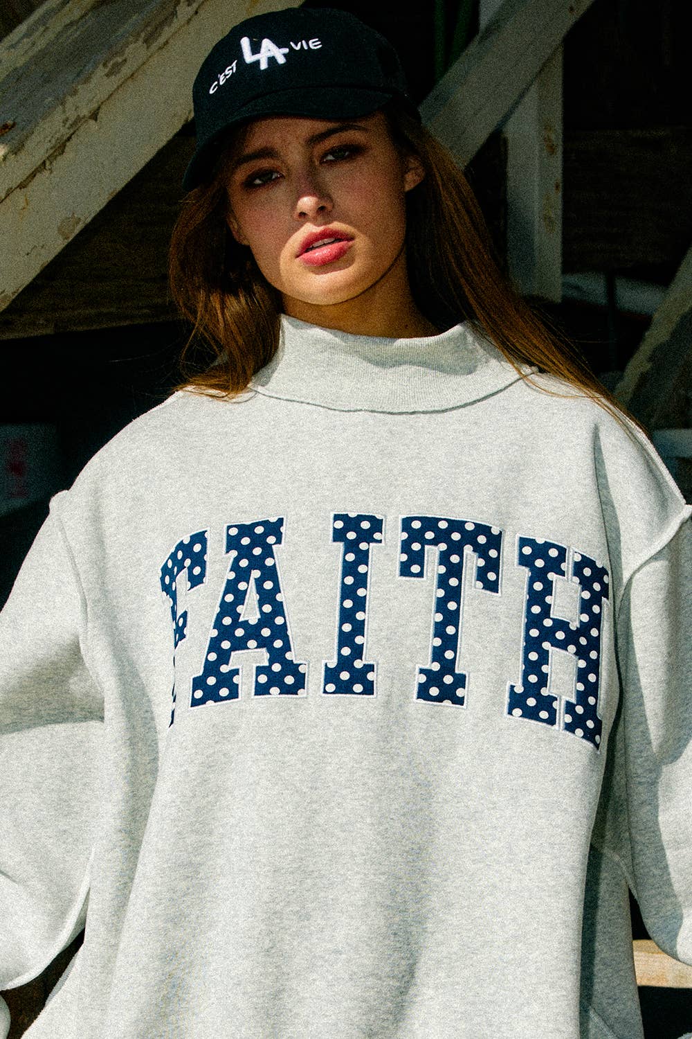 IT2594E-FAITH Embroidered Polka-Dot Mock Neck Sweatshirt : H.GREY/POLKA DOT / S/M-L/XL (3-3)