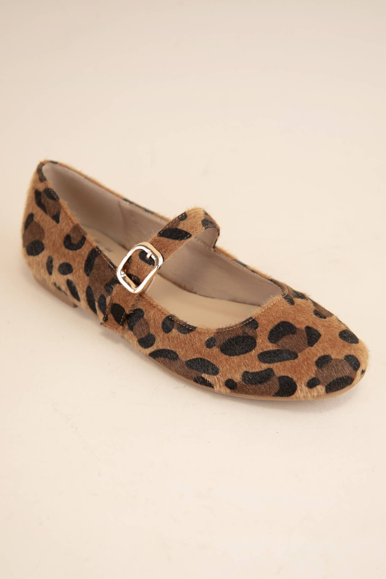 MELI-3 ANIMAL PRINT SHORT HAIR FURRY UPPER FALL FLATS: LEOPARD / C12