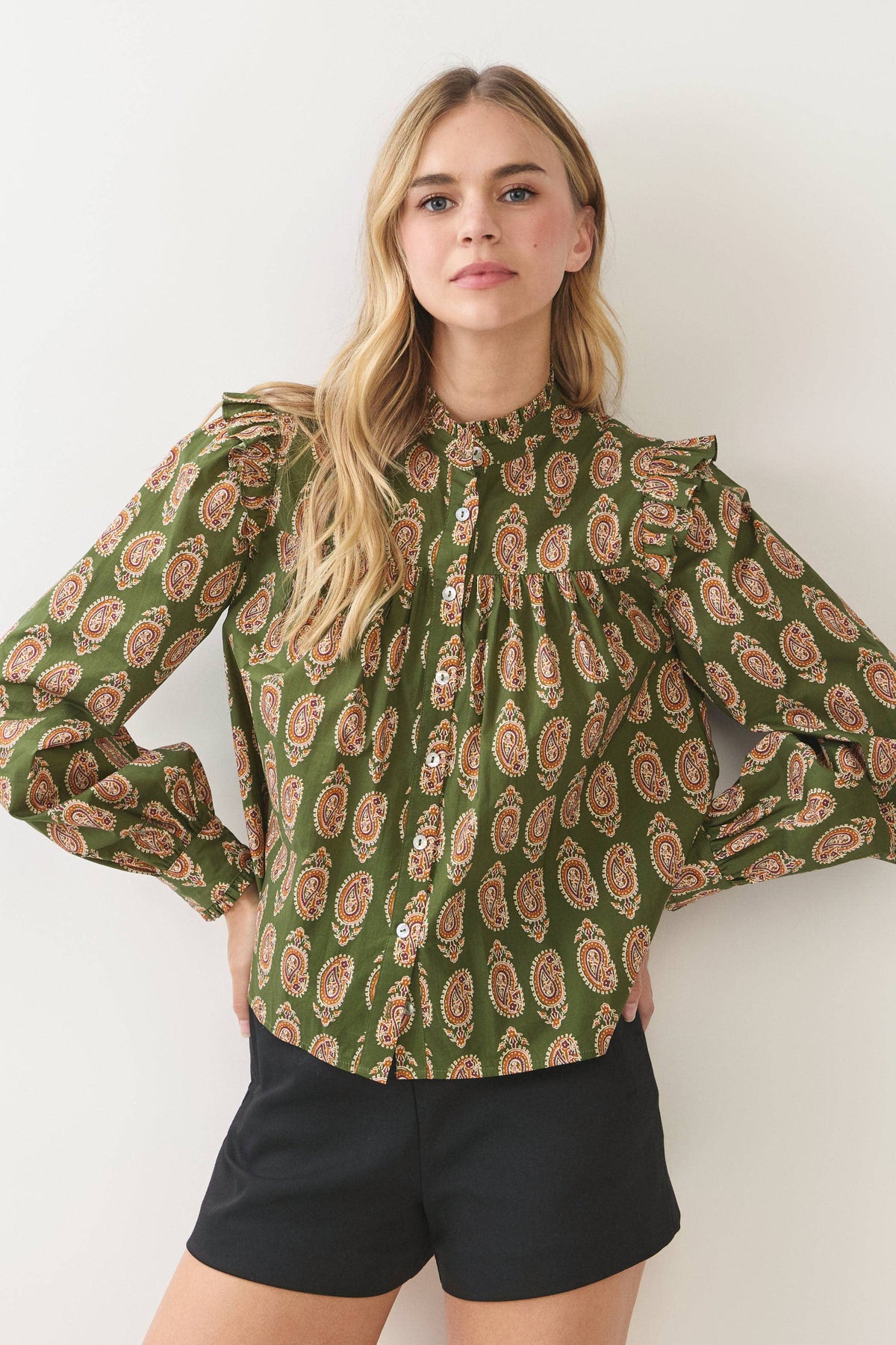 PAISLEY PRINT BUTTON DOWN SHIRT - 7614T: OLIVE / L