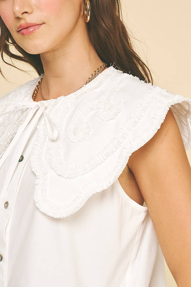 RUFFLE EMBROIDERED COLLAR SHIRT - 6538T: White / M