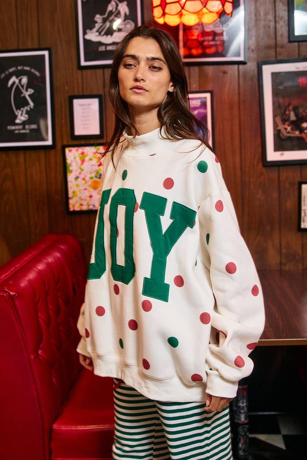 IT2594E-JOY | 'JOY' Applique Patch Polka-Dot Sweatshirt: Cream / S/M