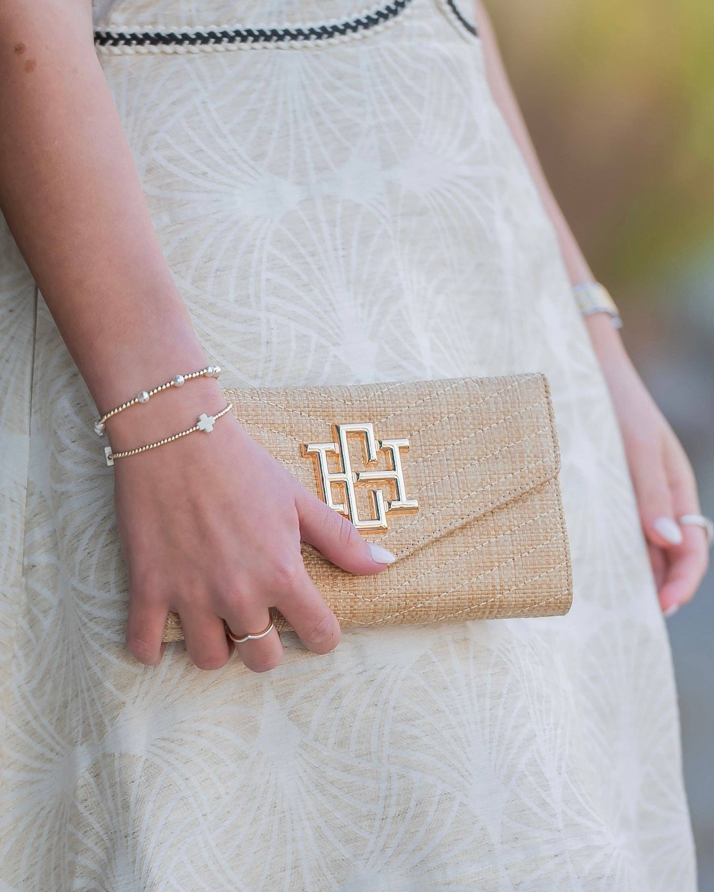 Carlington Clutch/Crossbody Natural VQ: Default