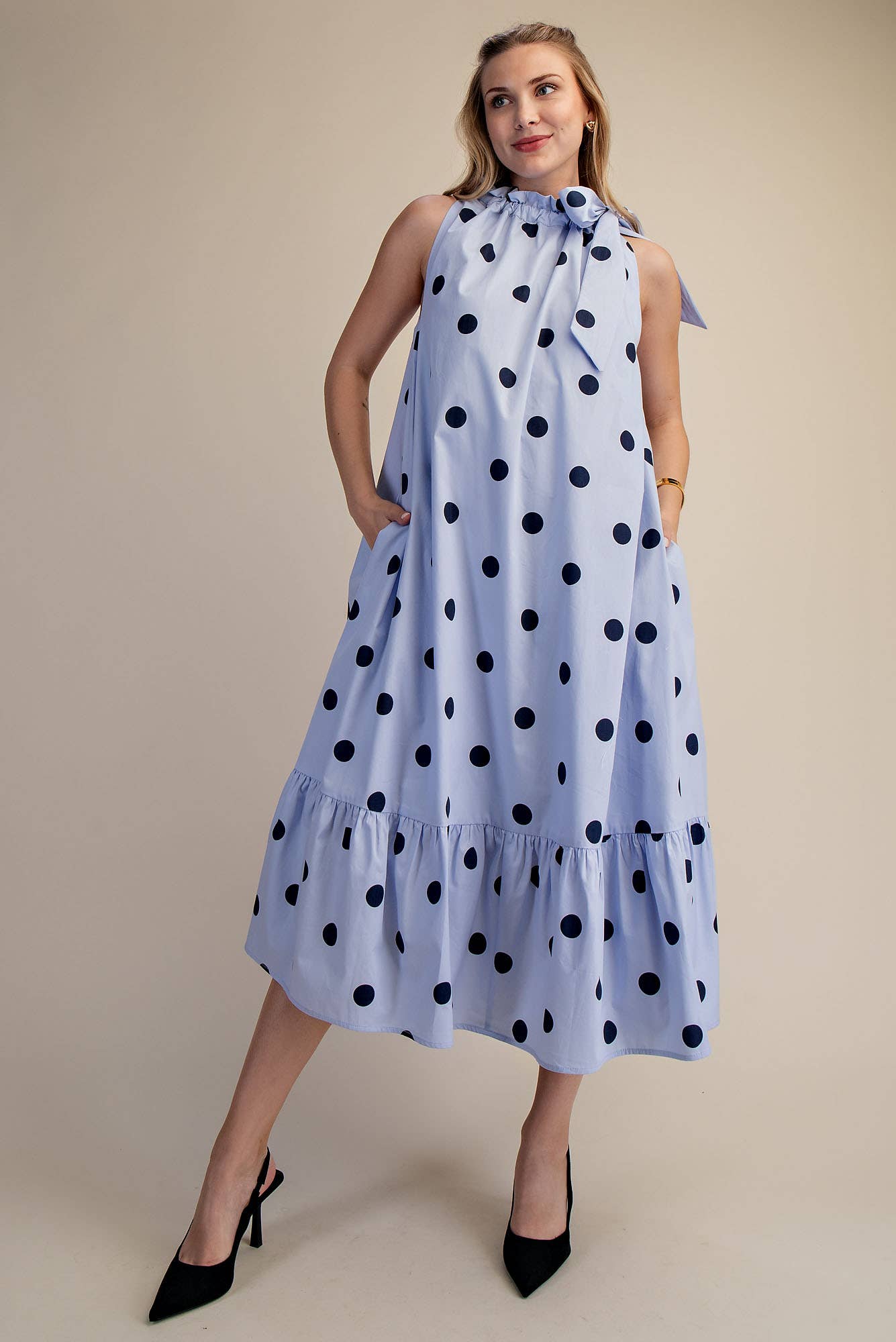 Ruffle Neck Tie Sleeveless Polka Dot Midi Dress: Blue / M
