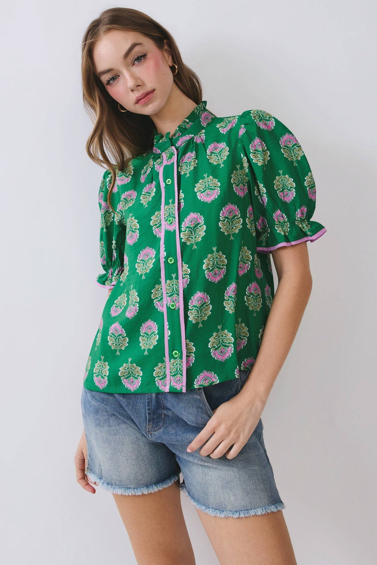 CT9993-Floral Block Print Ruffle Neck Puff Sleeve Top: Green / L