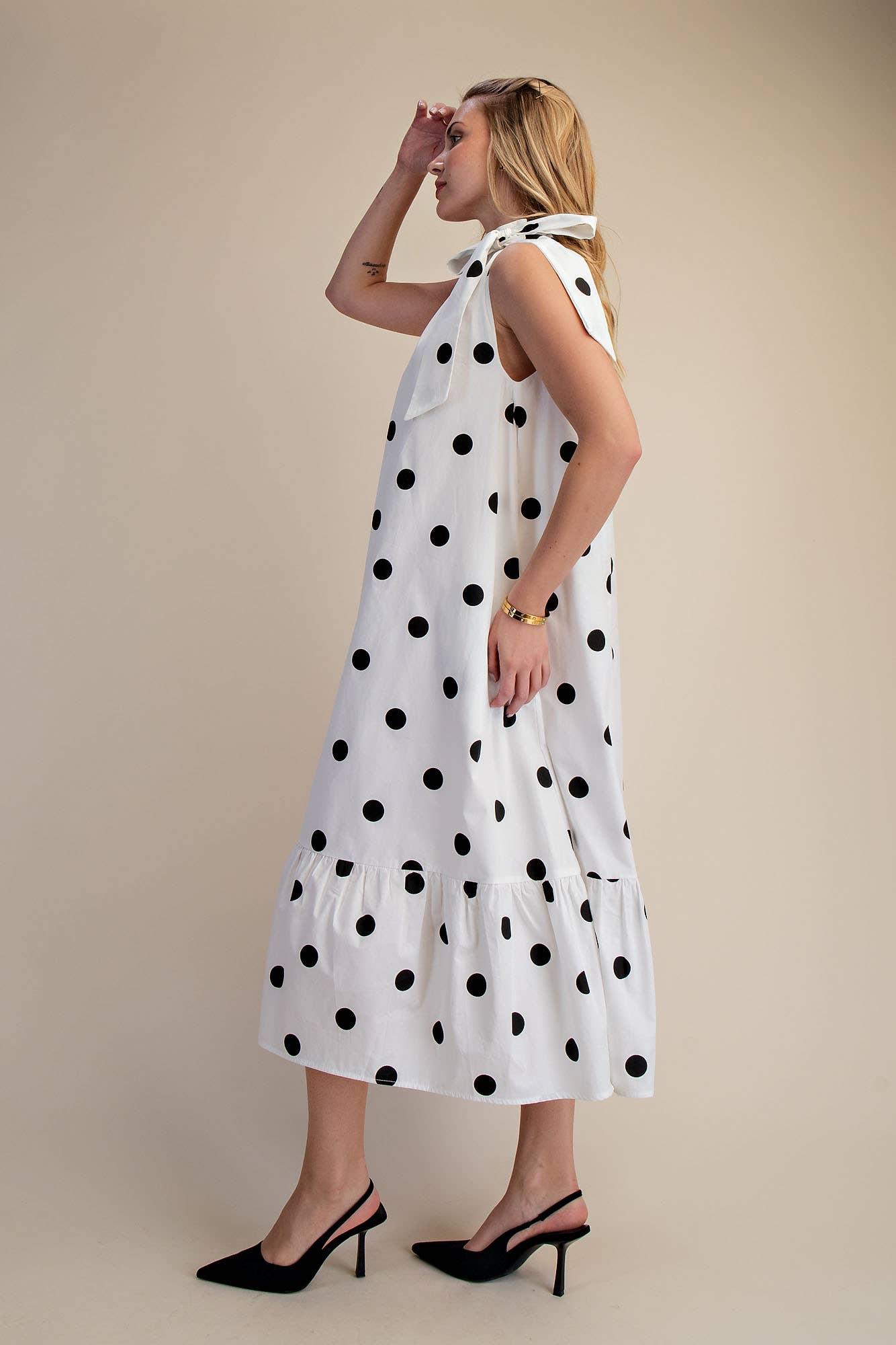 Ruffle Neck Tie Sleeveless Polka Dot Midi Dress: Blue / S