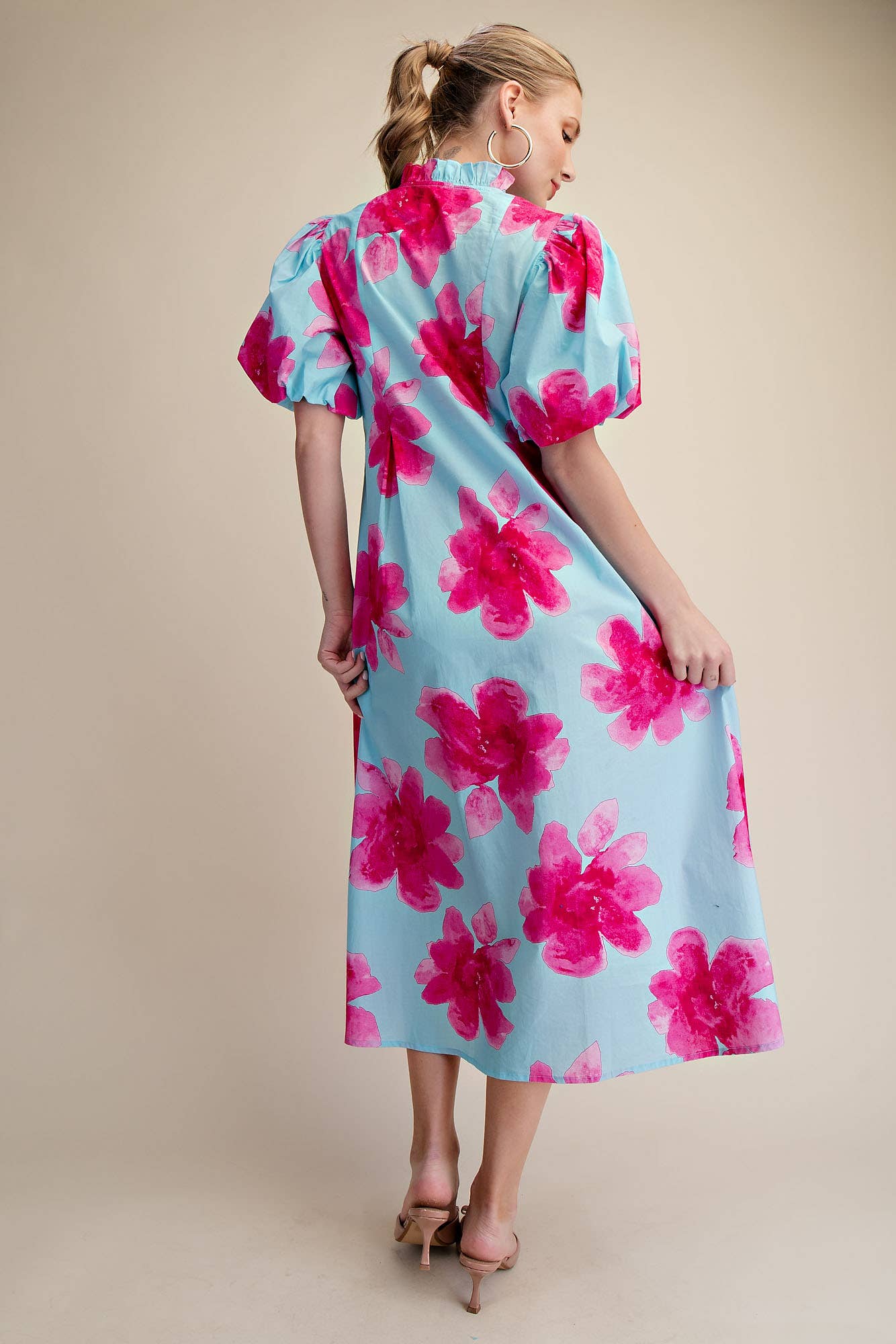Ruffle V-Neck Puff Sleeve Waist Pleated Midi Dress: Sky / S