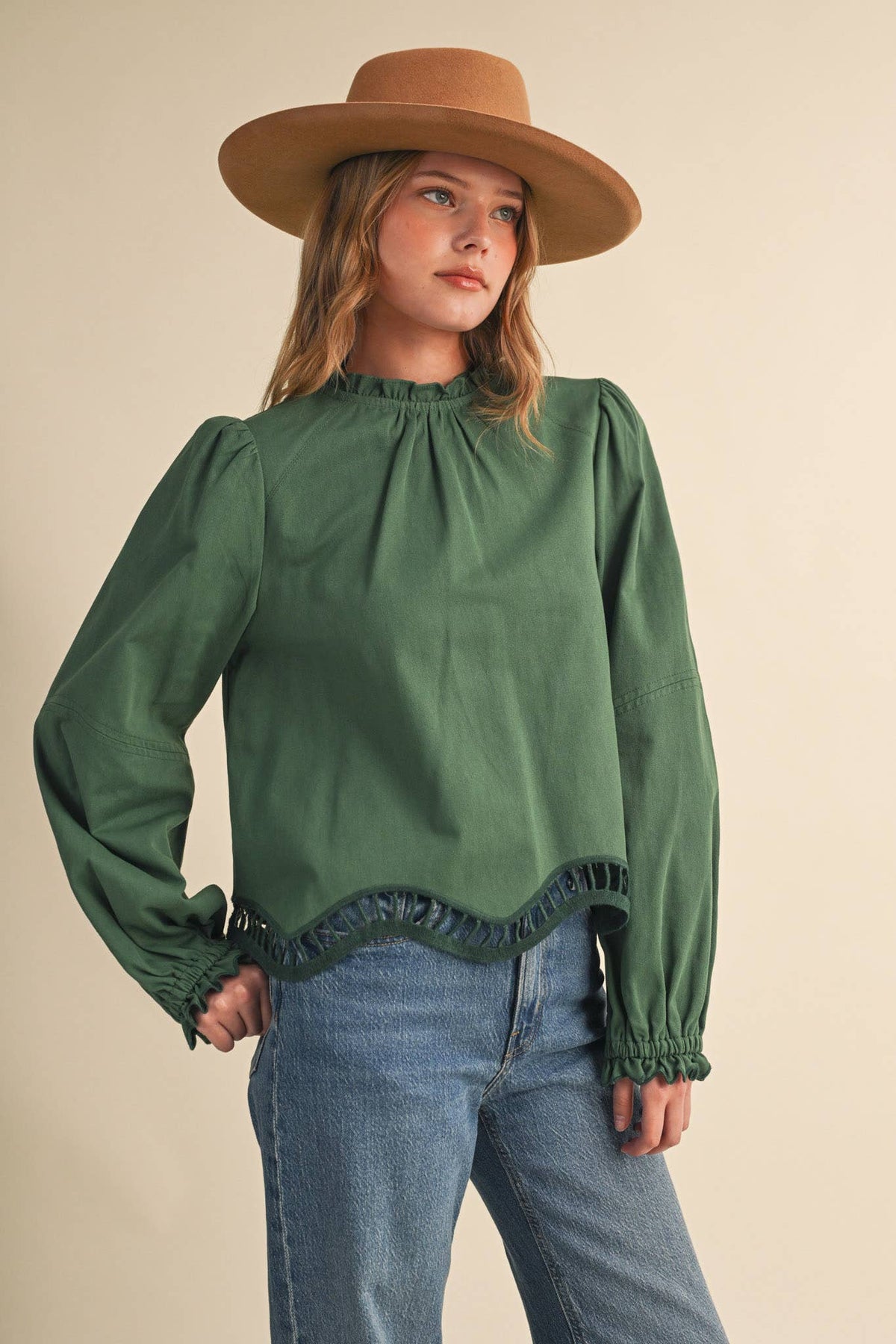 EMBROIDERED CUT-OUT HEM LONG SLEEVE TOP MTP5195: SAGE GARDEN / M