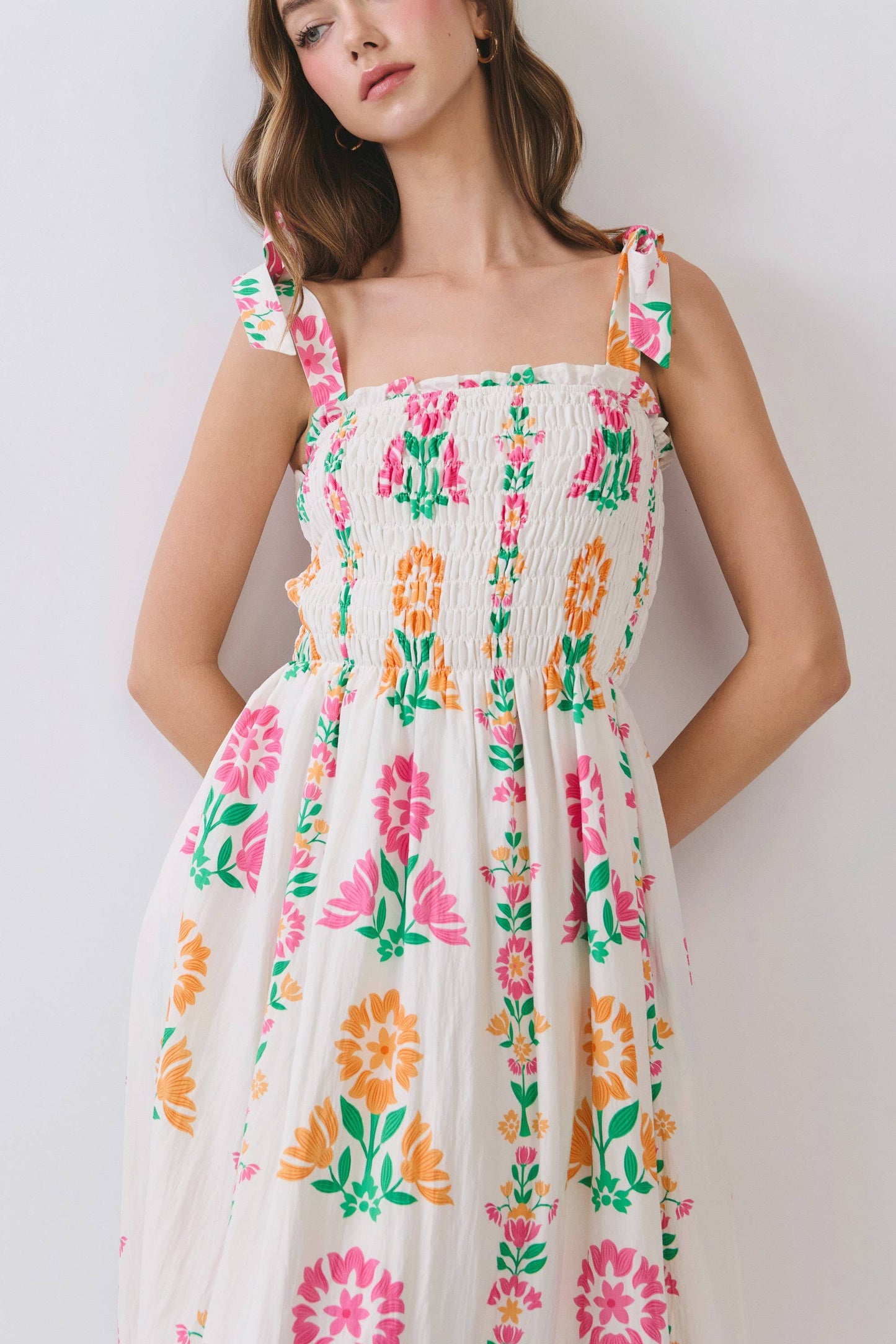CD07037-Floral Print Smocked Bodice Tie Strap Midi Dress: Pink / S