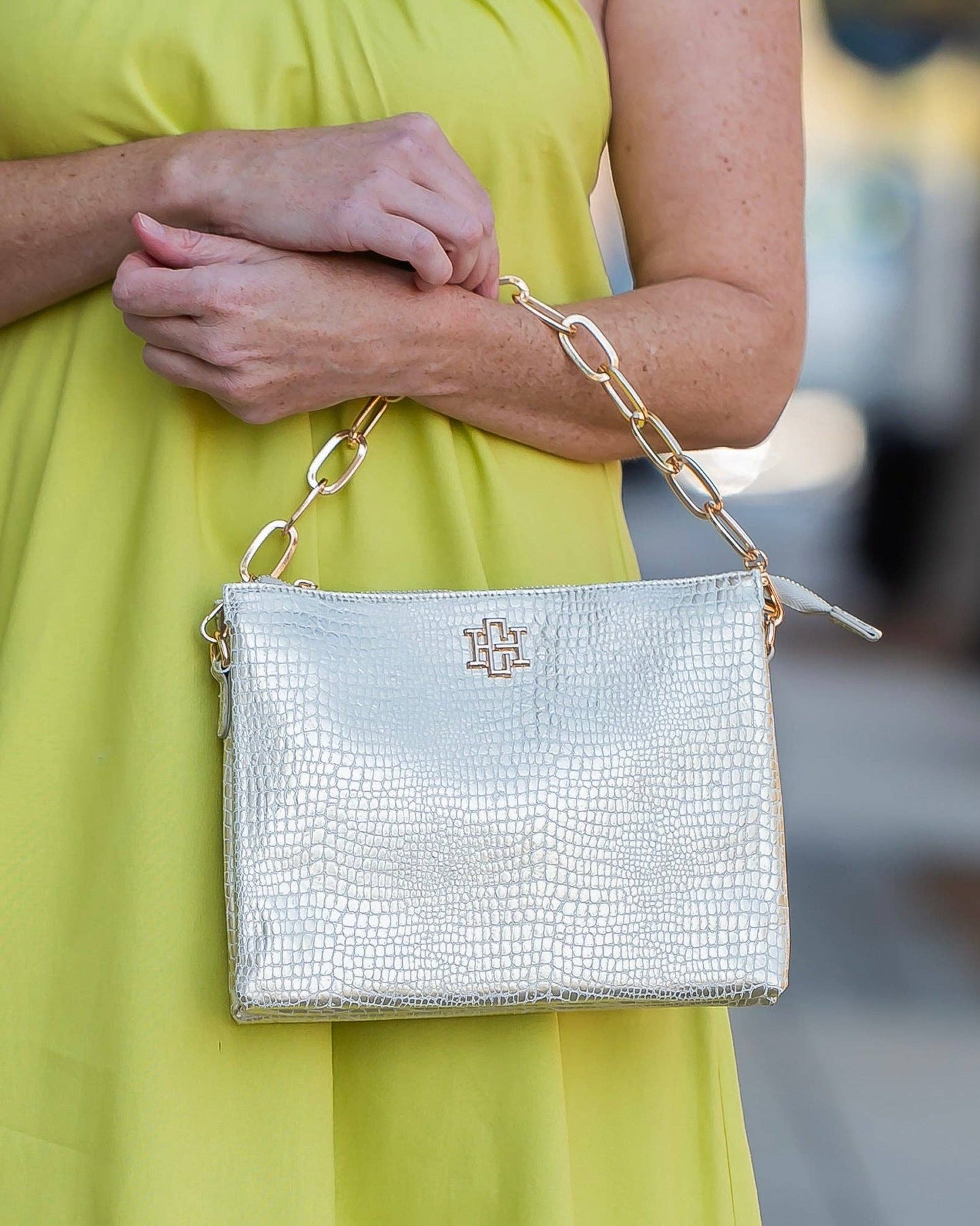 Ariana Crossbody Gold EC: Default
